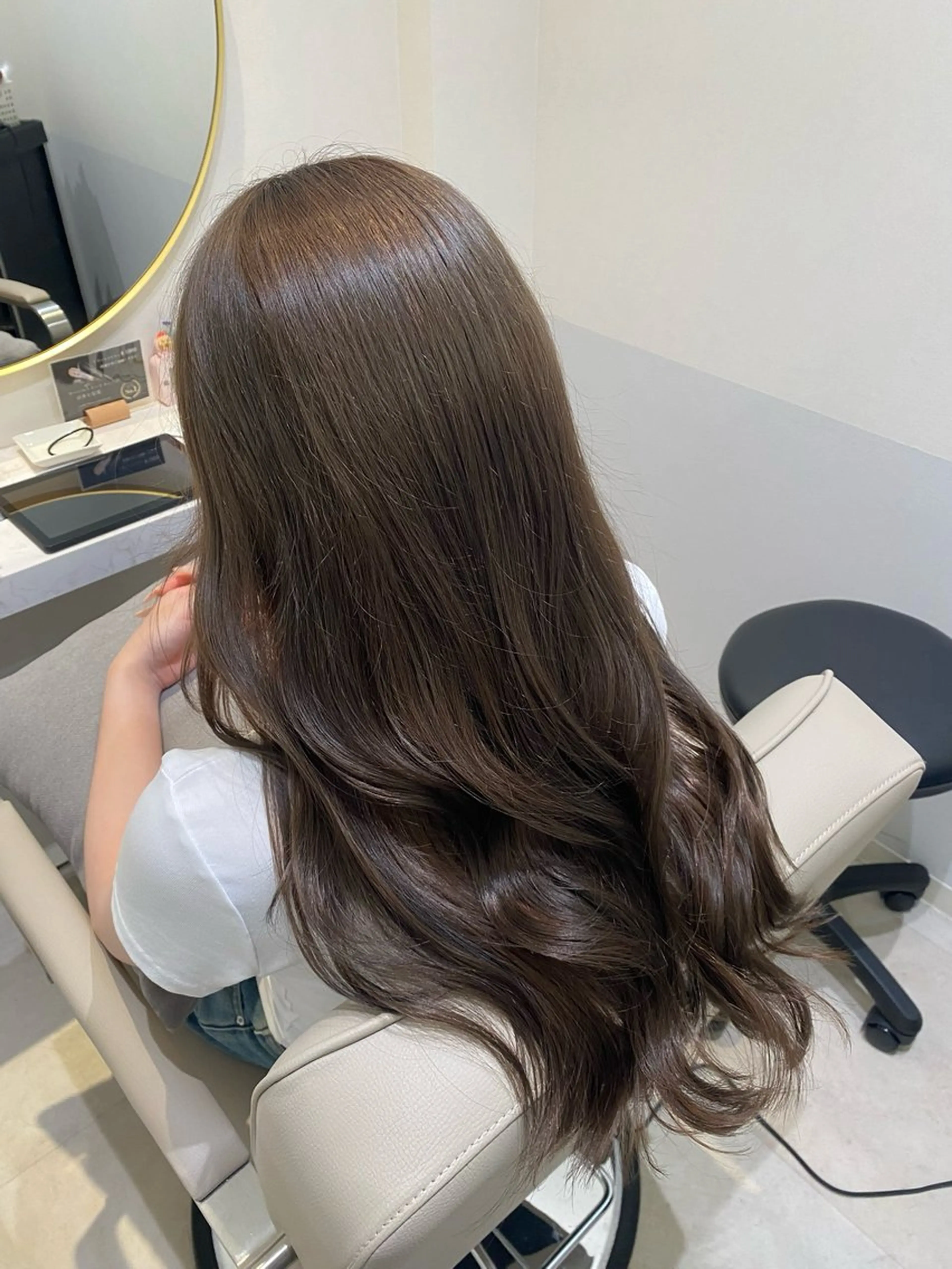 ロング カラー ベージュカラー ブリーチ ダブルカラー ヘーゼル ブリーチなしカラー 韓国ヘア・カラー 🩵SHIZUKUのヘアスタイル