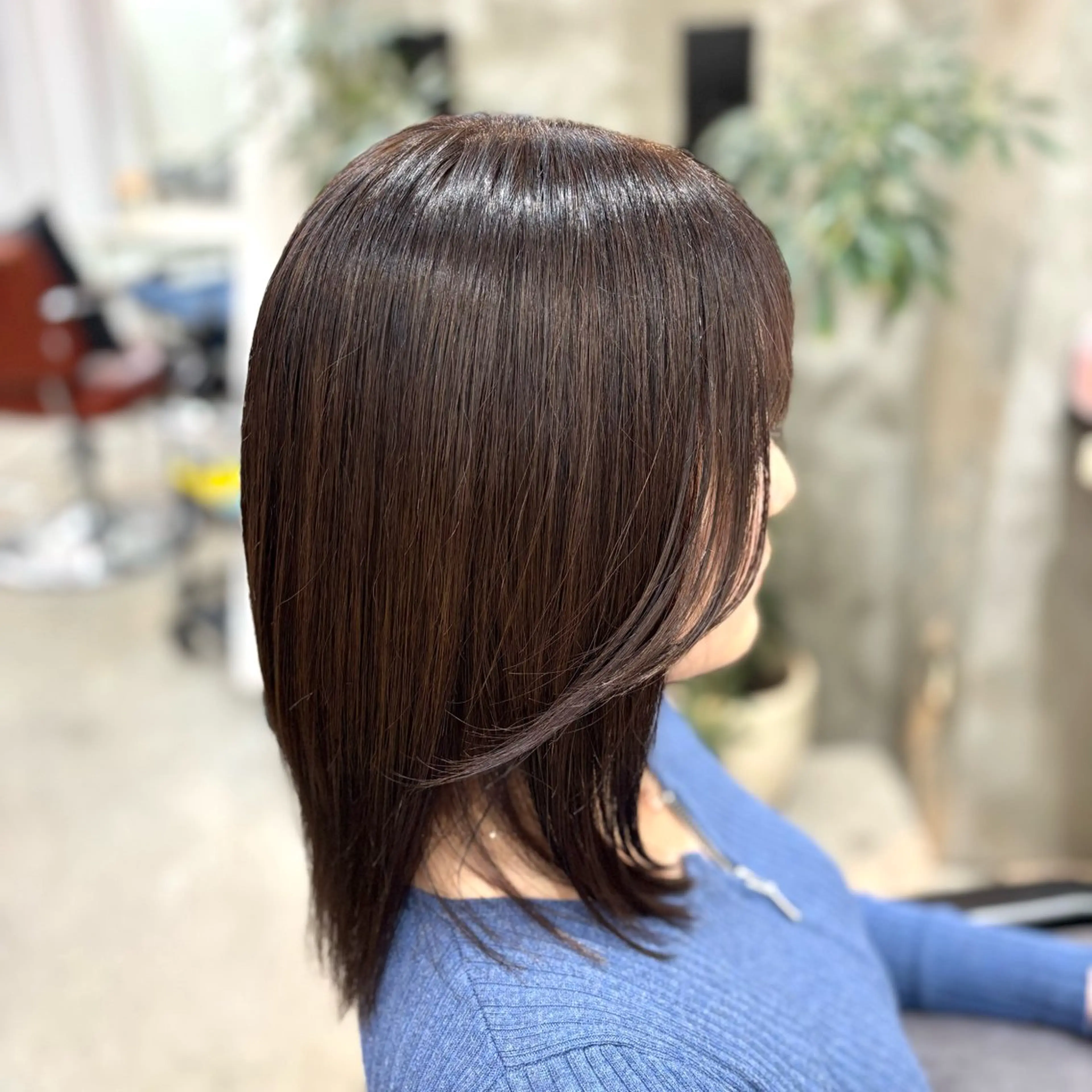 ミディアム カラー ブラウンカラー ヘアカラー トリートメント 艶髪‎カラー🤍 RIKAのヘアスタイル