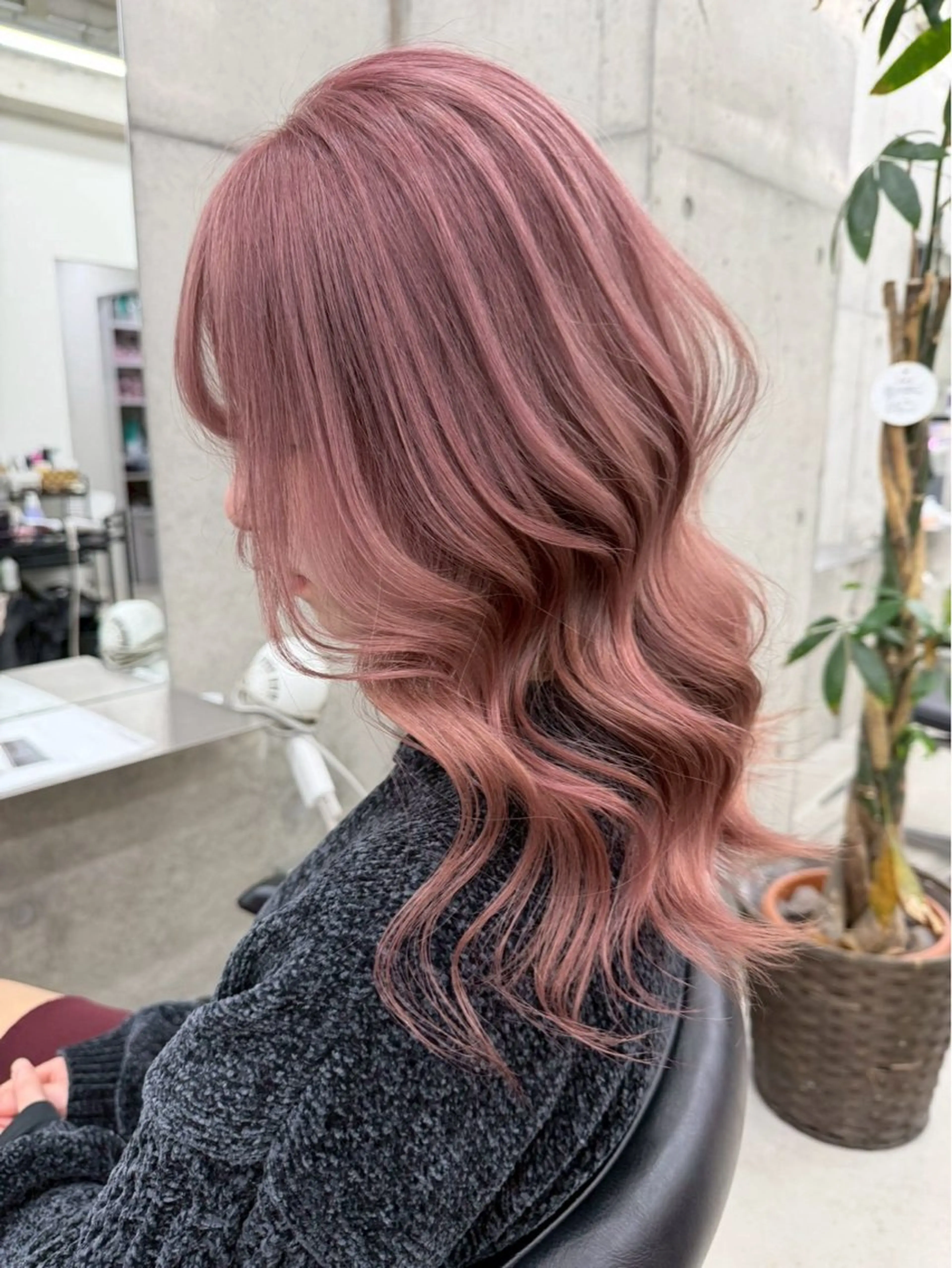 セミロング ヘアカラー 大野 伽月のヘアスタイル