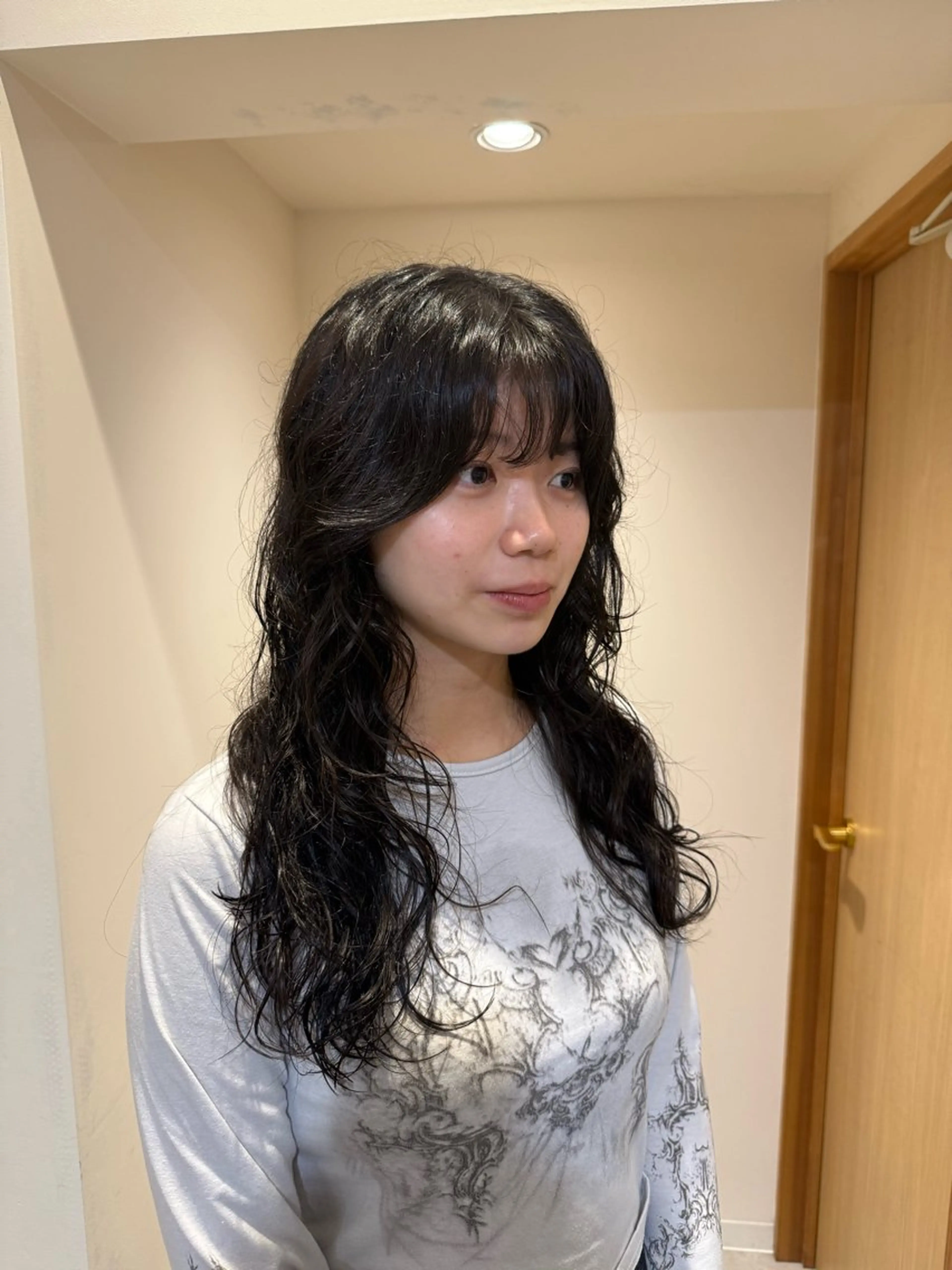 セミロング セミロングパーマ 顔周りカット 韓国風ヘア anju.カット 透明感カラー/パーマのヘアスタイル