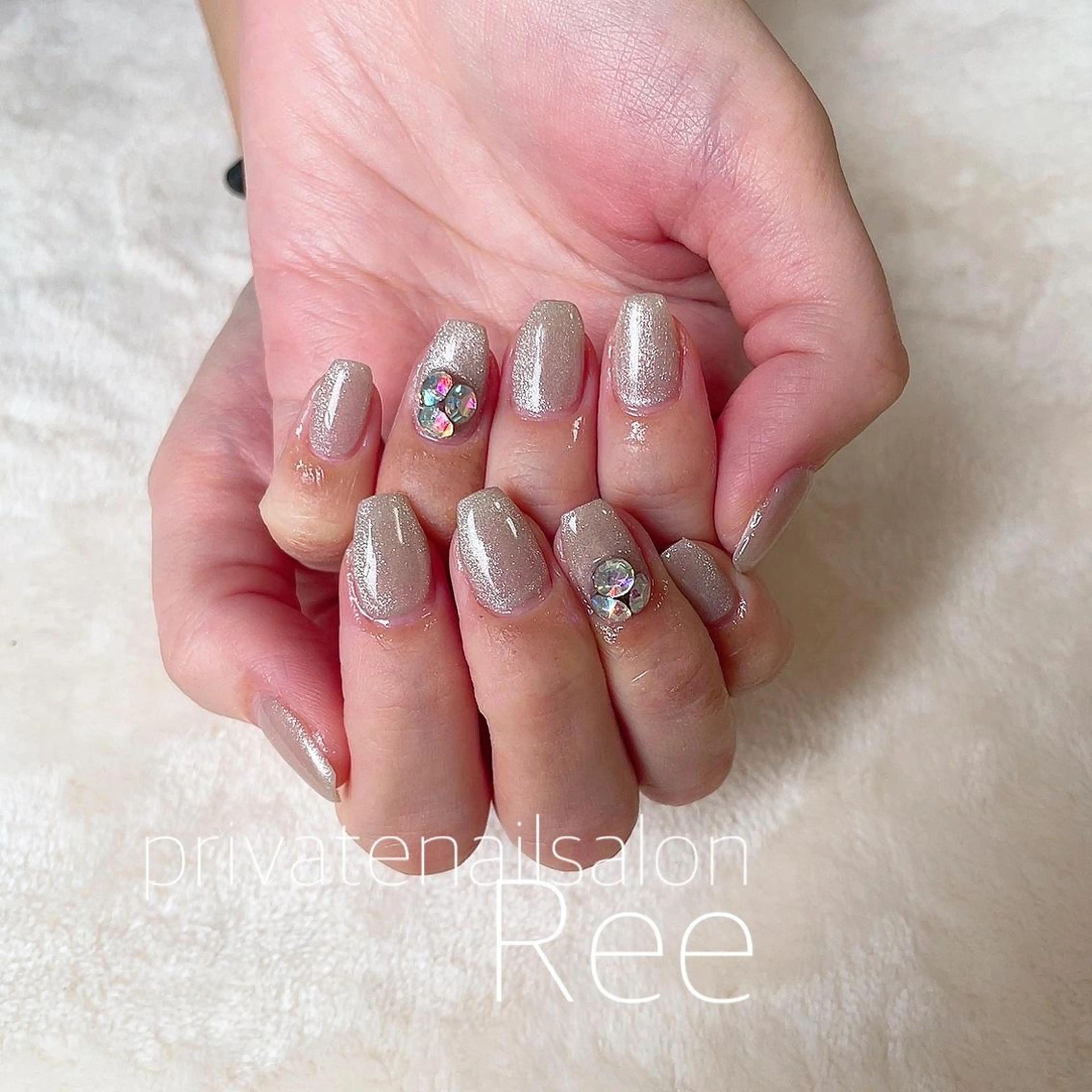 ネイル 知花 梨花のネイルデザイン