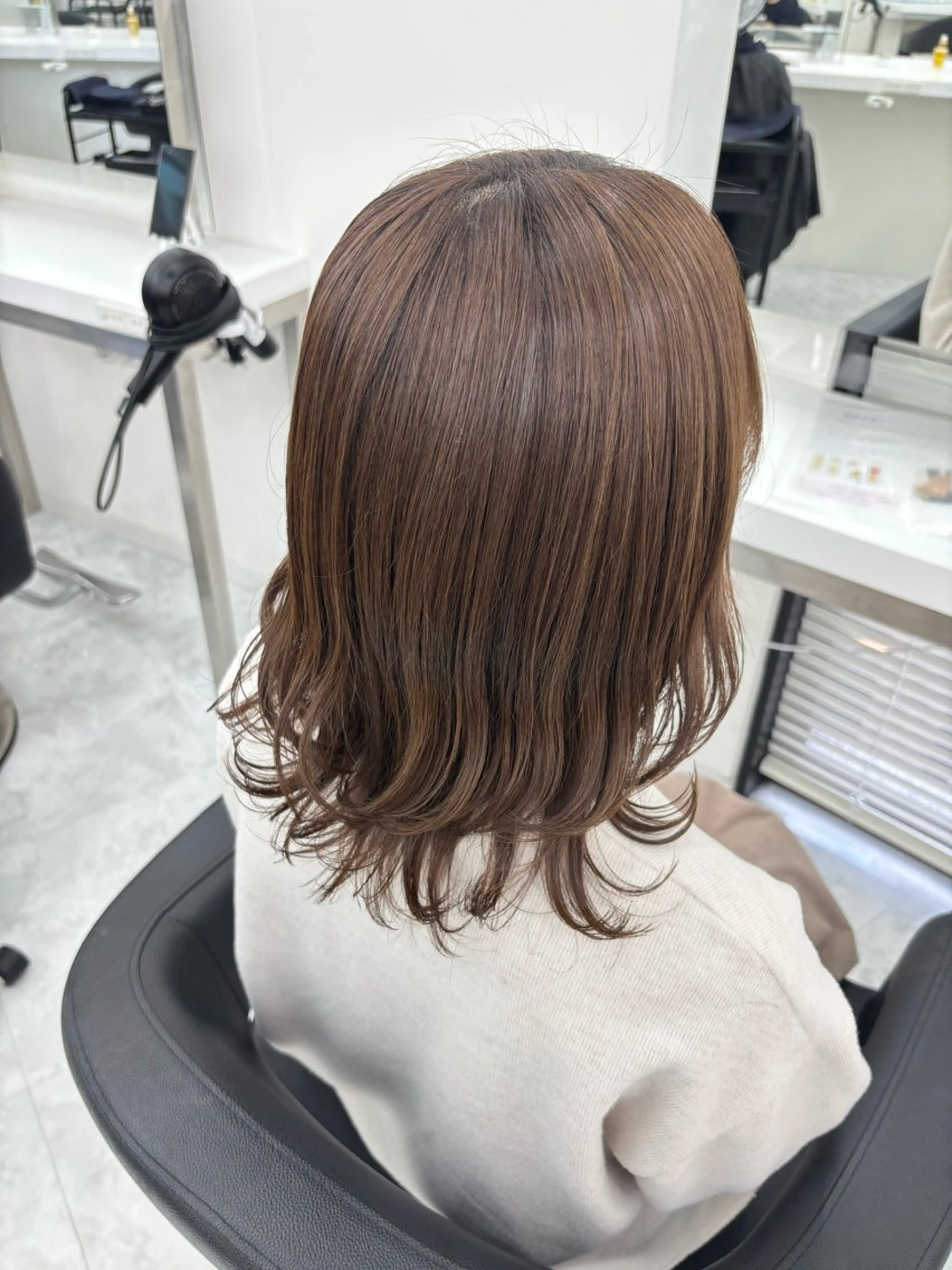 セミロング カラー カット ヘアカラー ヘッドスパ ヘアセット 🫧韓国風透明感 ヘア🫧towaのヘアスタイル