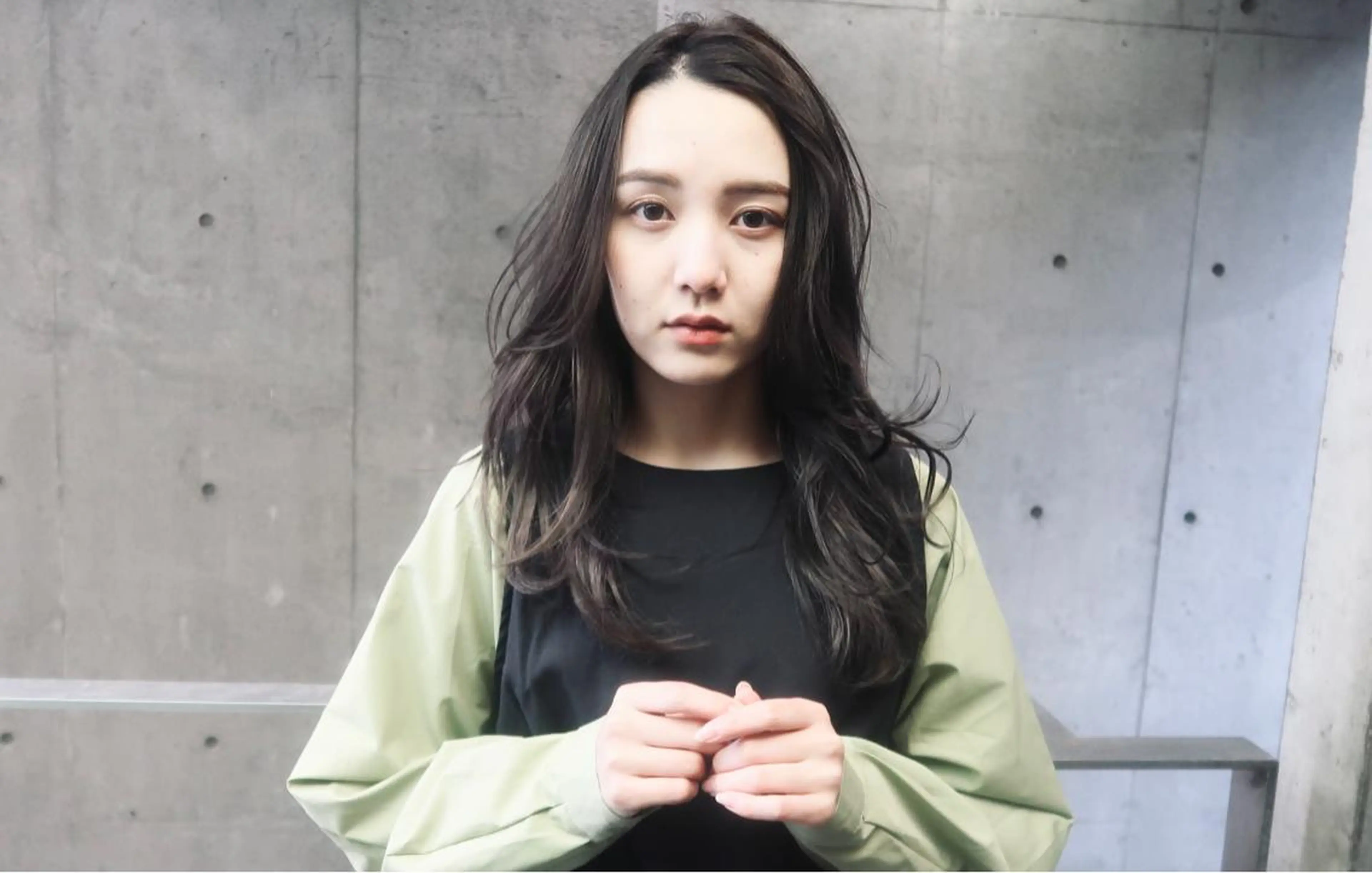 セミロング 西尾 隆介のヘアスタイル