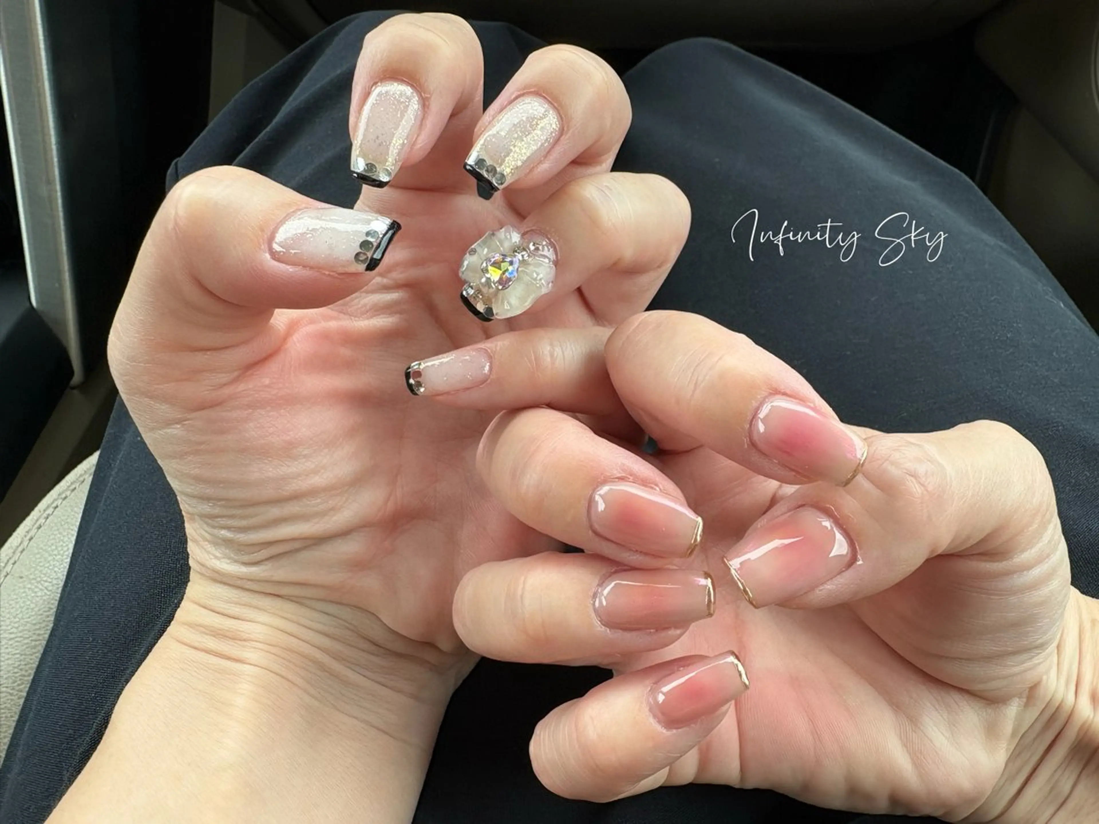 ネイル infinity skyのネイルデザイン
