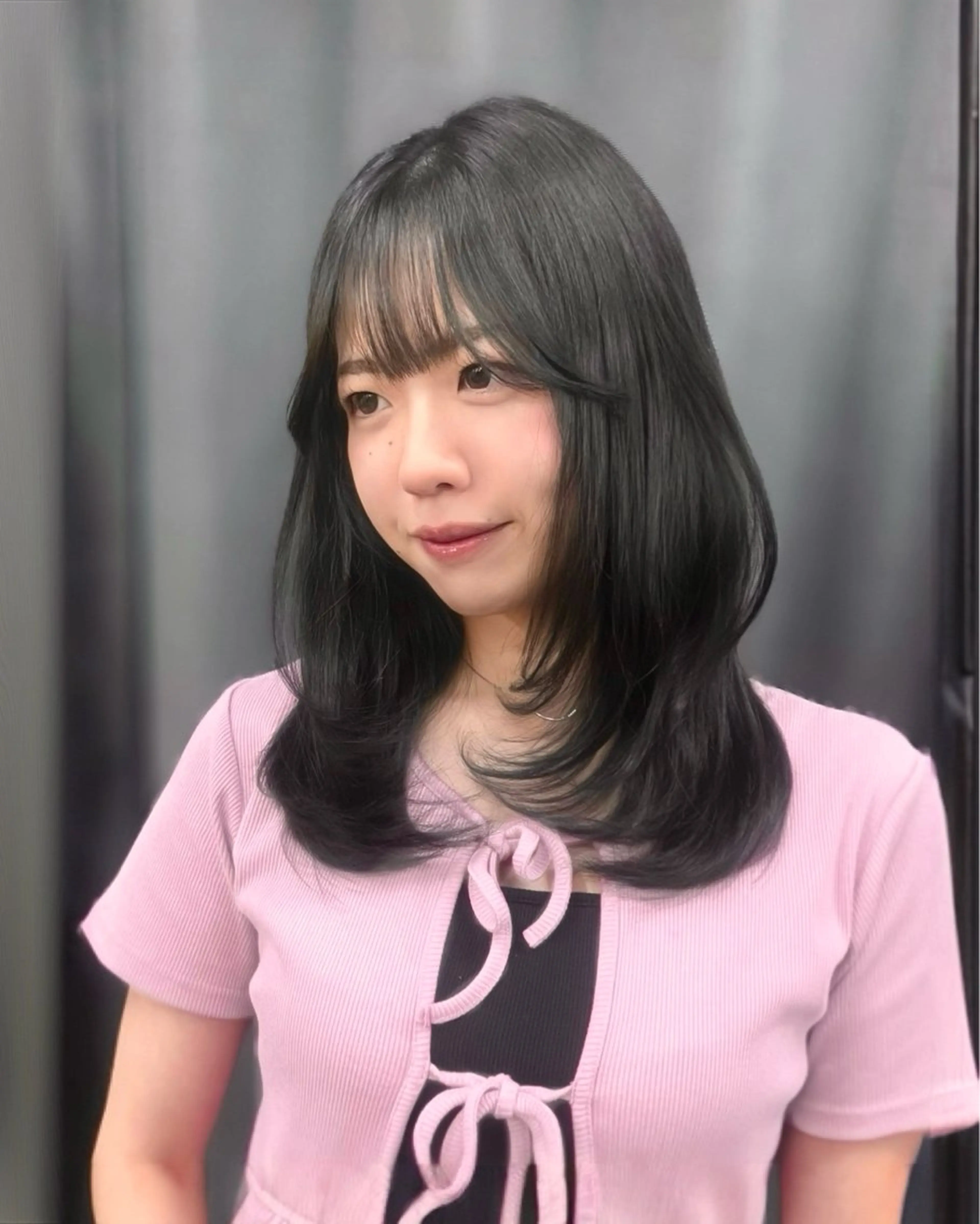 ミディアム レイヤーカット LEPIA所属・𝜗𝜚HIRARA ⟡LEPIAのマツエク・マツパデザイン