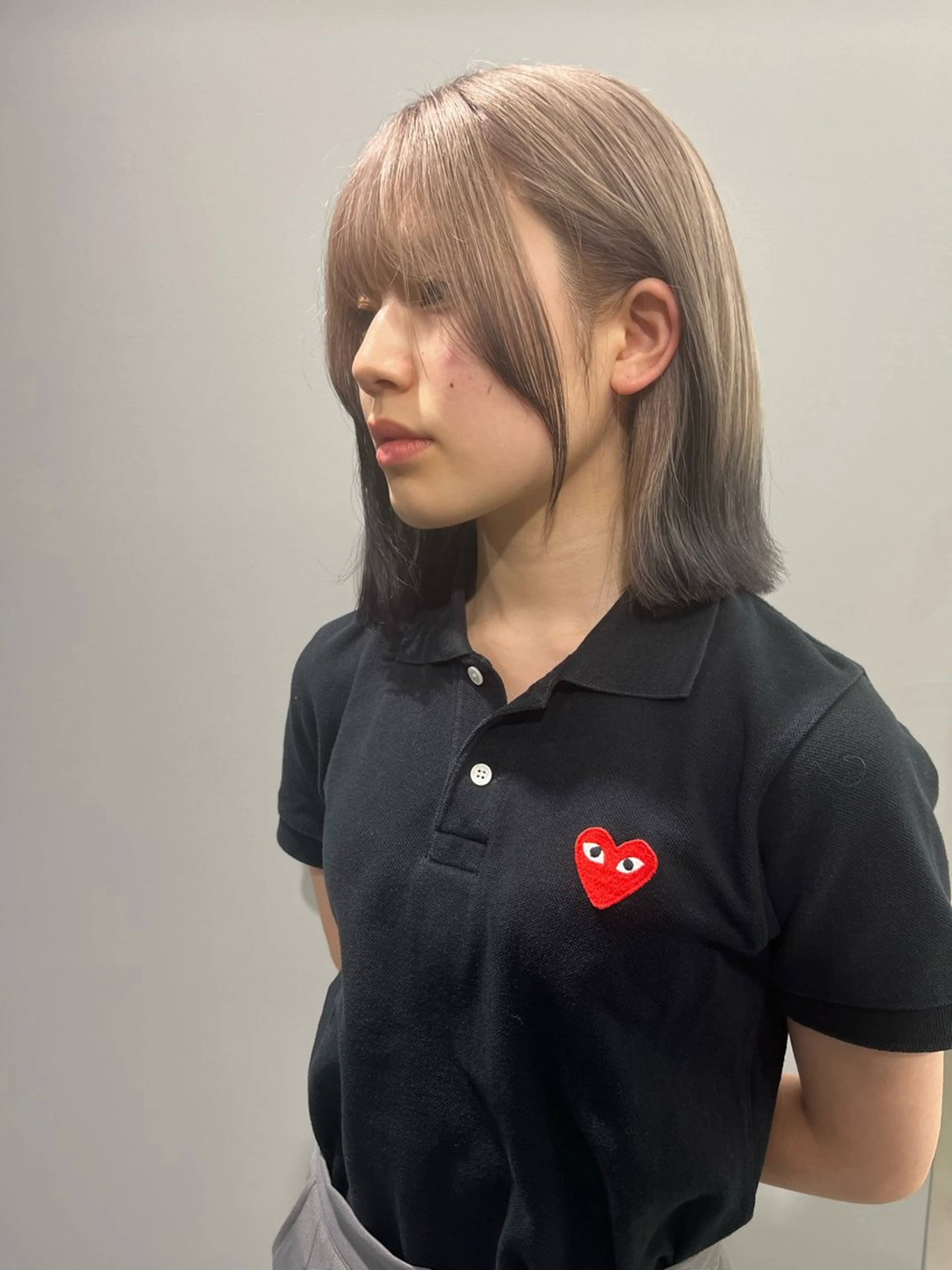 ミディアム カラー 小田 輝太郎/ブリーチのヘアスタイル