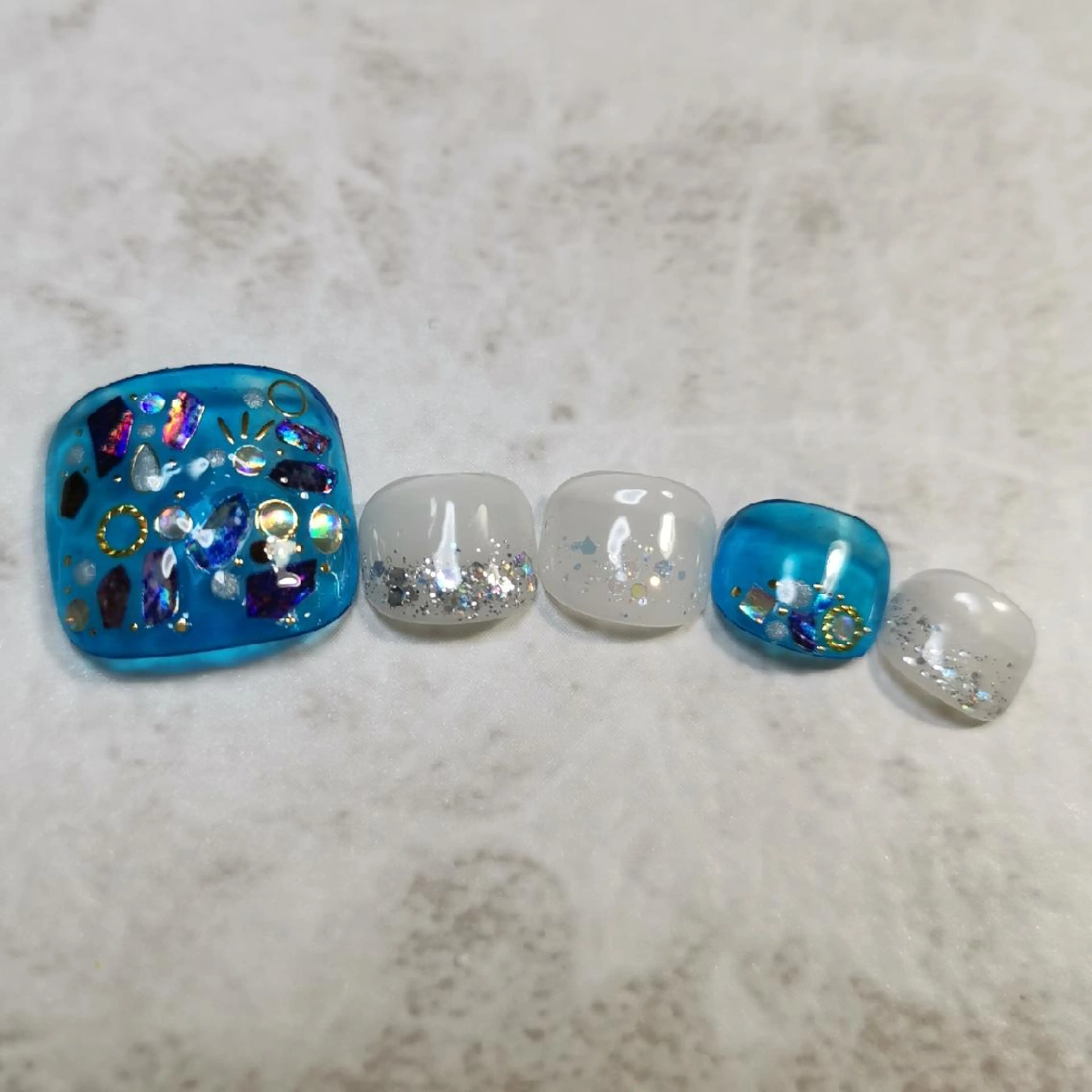 ネイル ブルー クリアネイル フットネイル reve あやののネイルデザイン