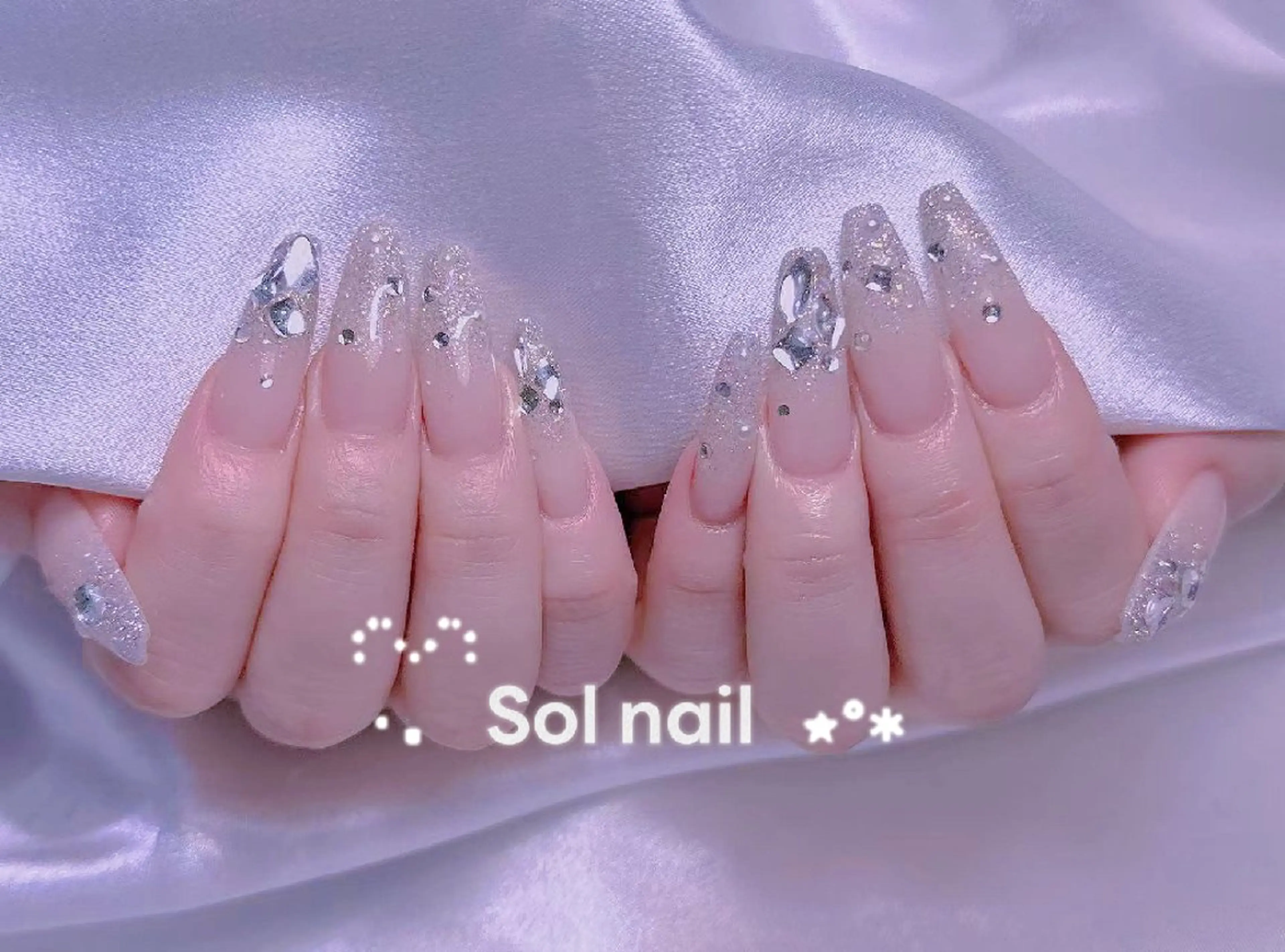 ネイル ハンドネイル ハンドケア Sol Nail ミネのネイルデザイン