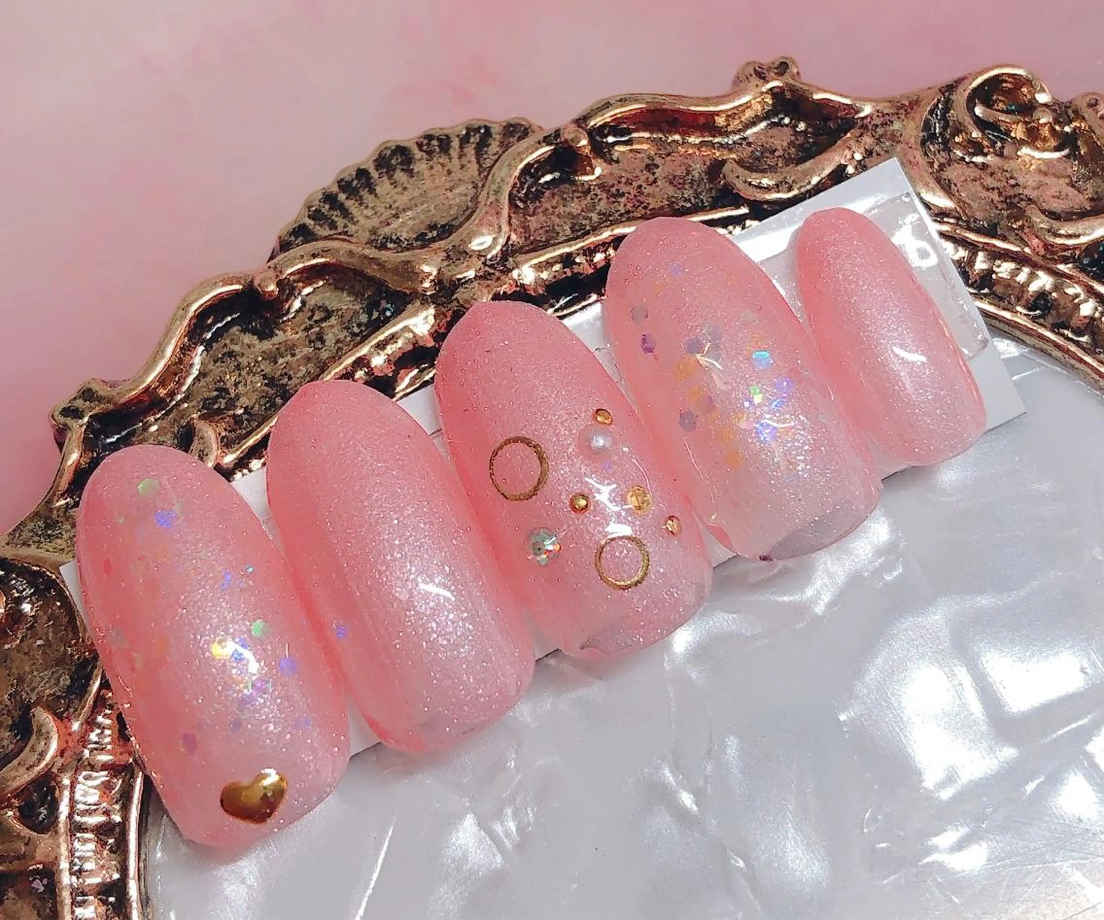 ネイル ハンドネイル CROWN プライベートサロンのネイルデザイン