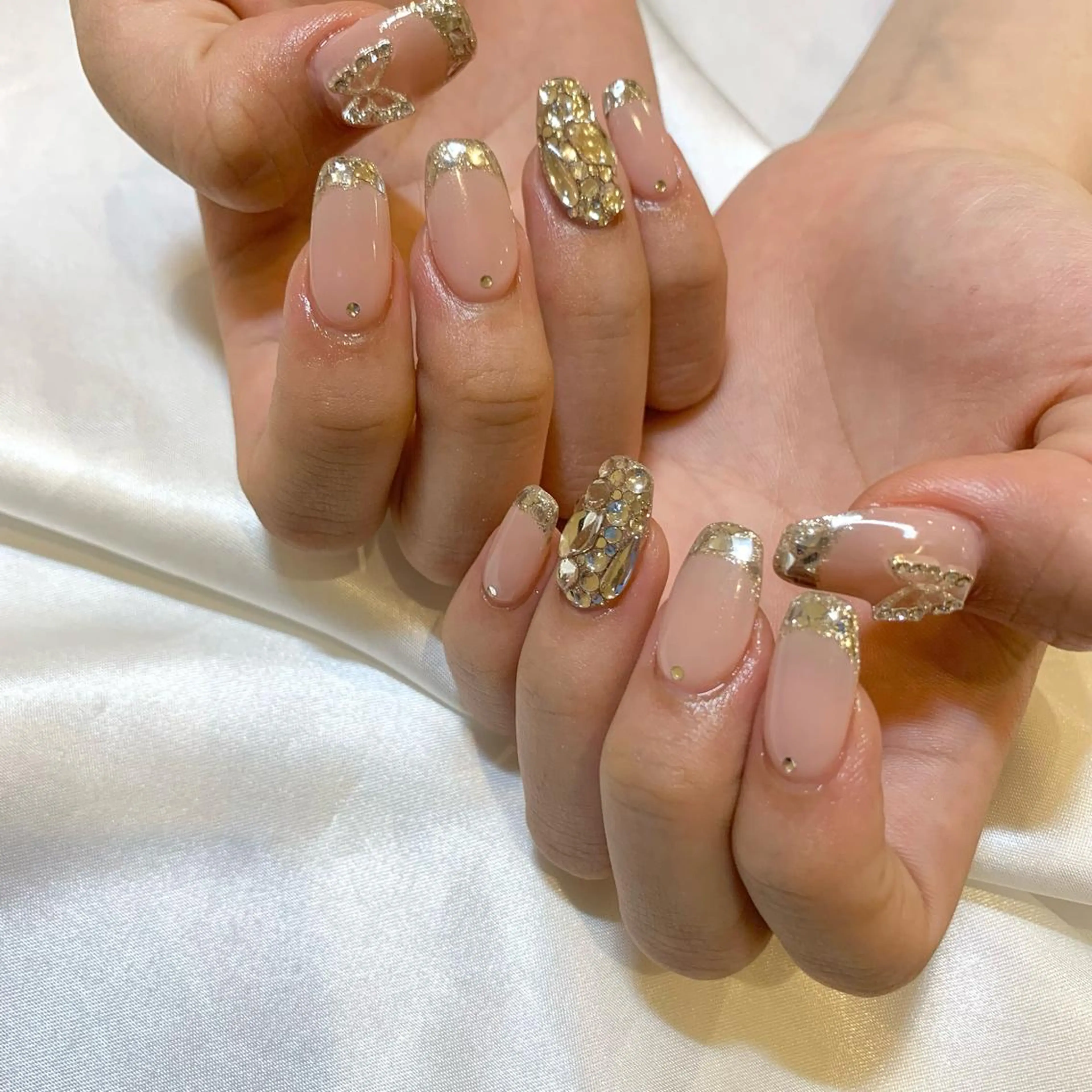 ネイル フレンチネイル ガラスフレンチ ワンホンネイル ハンドネイル ui nailのネイルデザイン