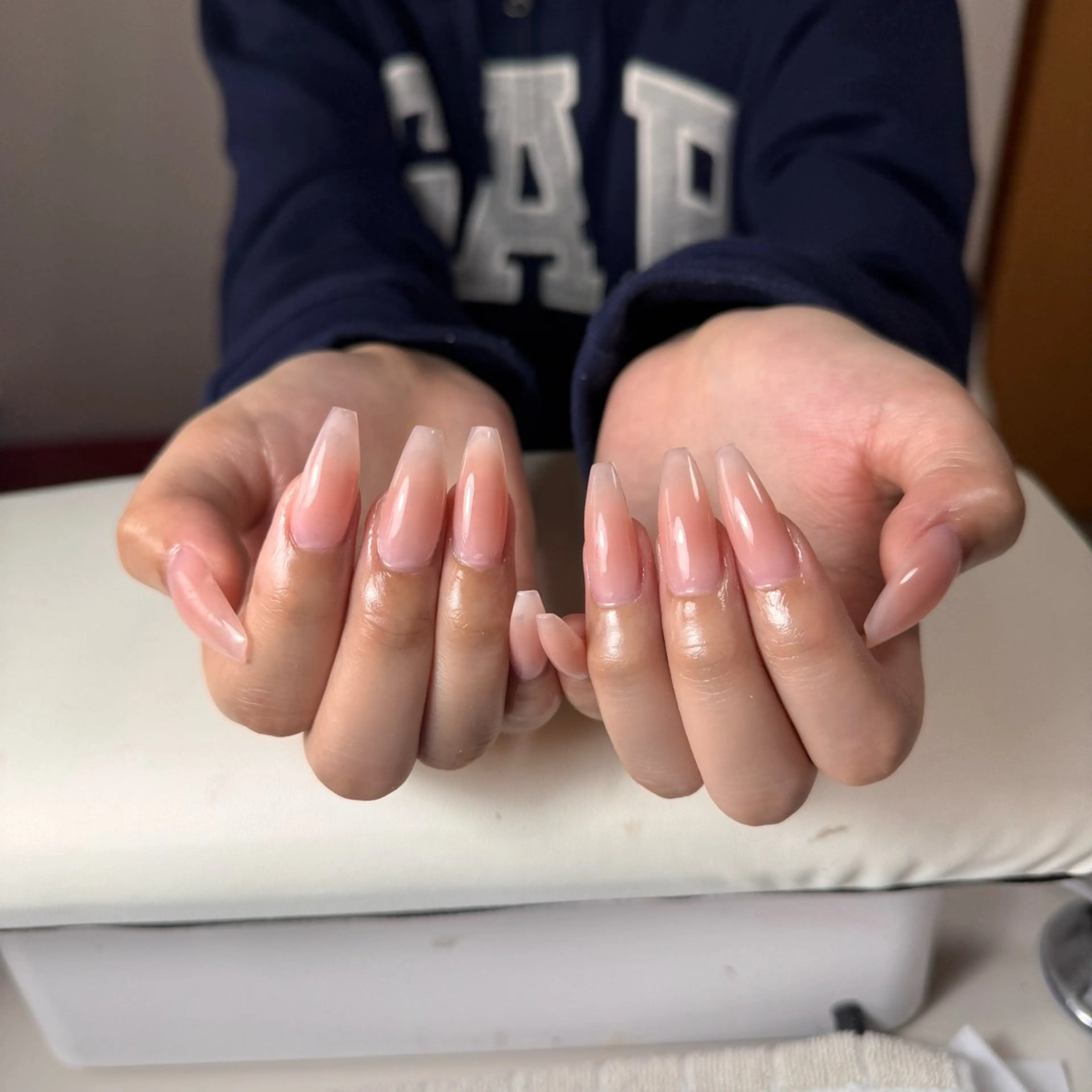 ネイル チークネイル フレンチネイル グラデーション 韓国ネイル マグネットネイル ハンドネイル Hana nail所属・Hana Nailのネイルデザイン