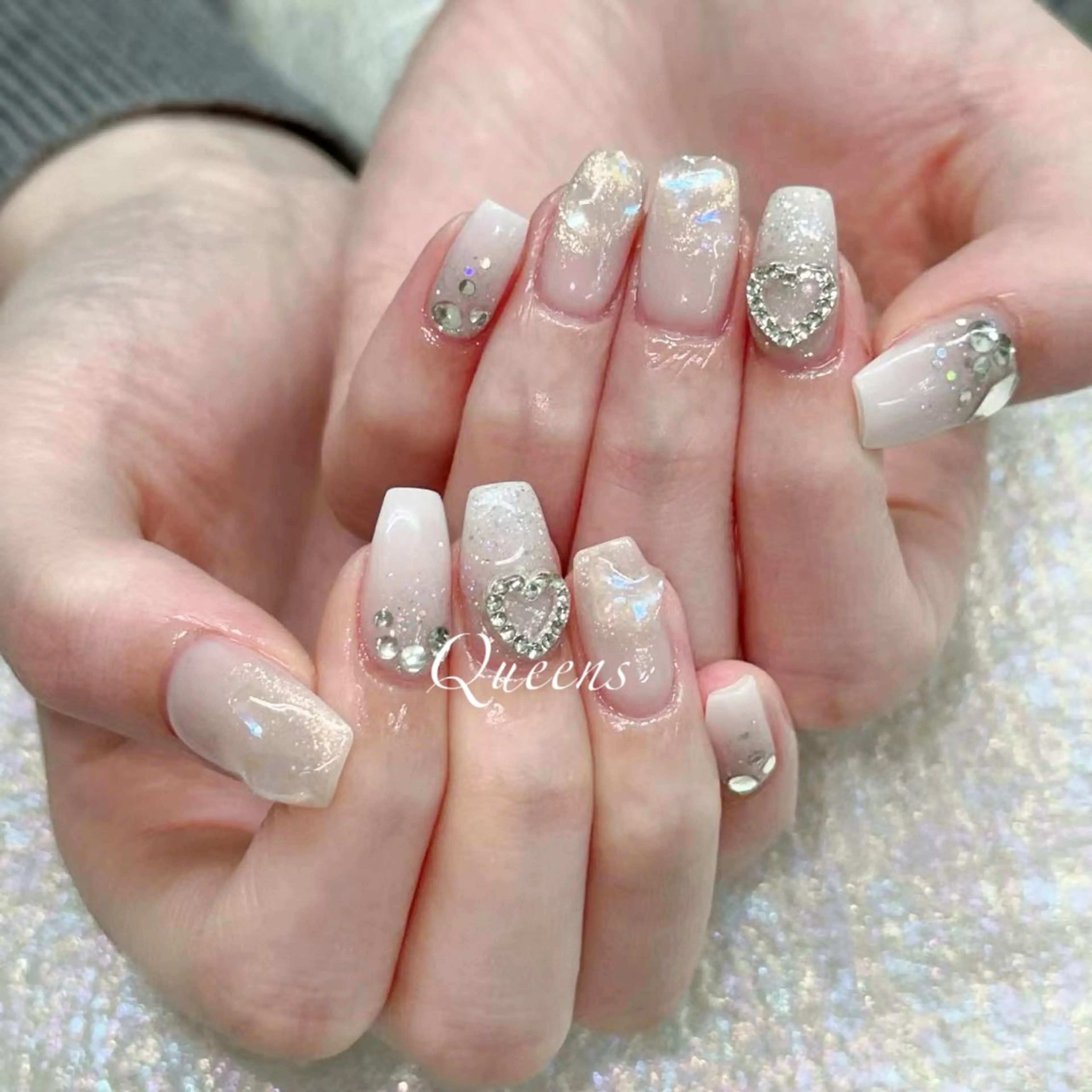 ネイル ハンドネイル Queens マオのネイルデザイン