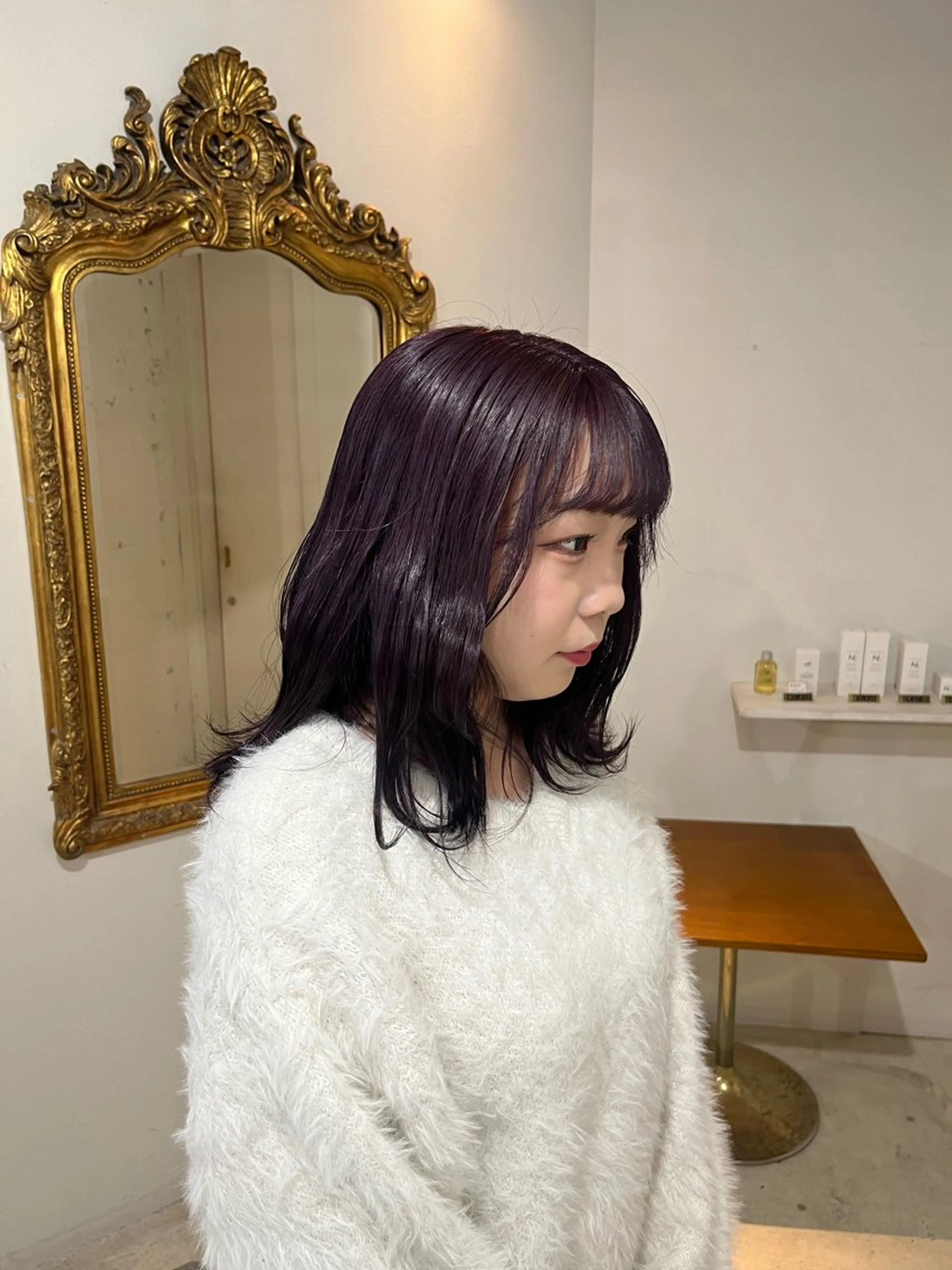 ミディアム パープルカラー 🩶ハイトーン🖤 URARAのヘアスタイル