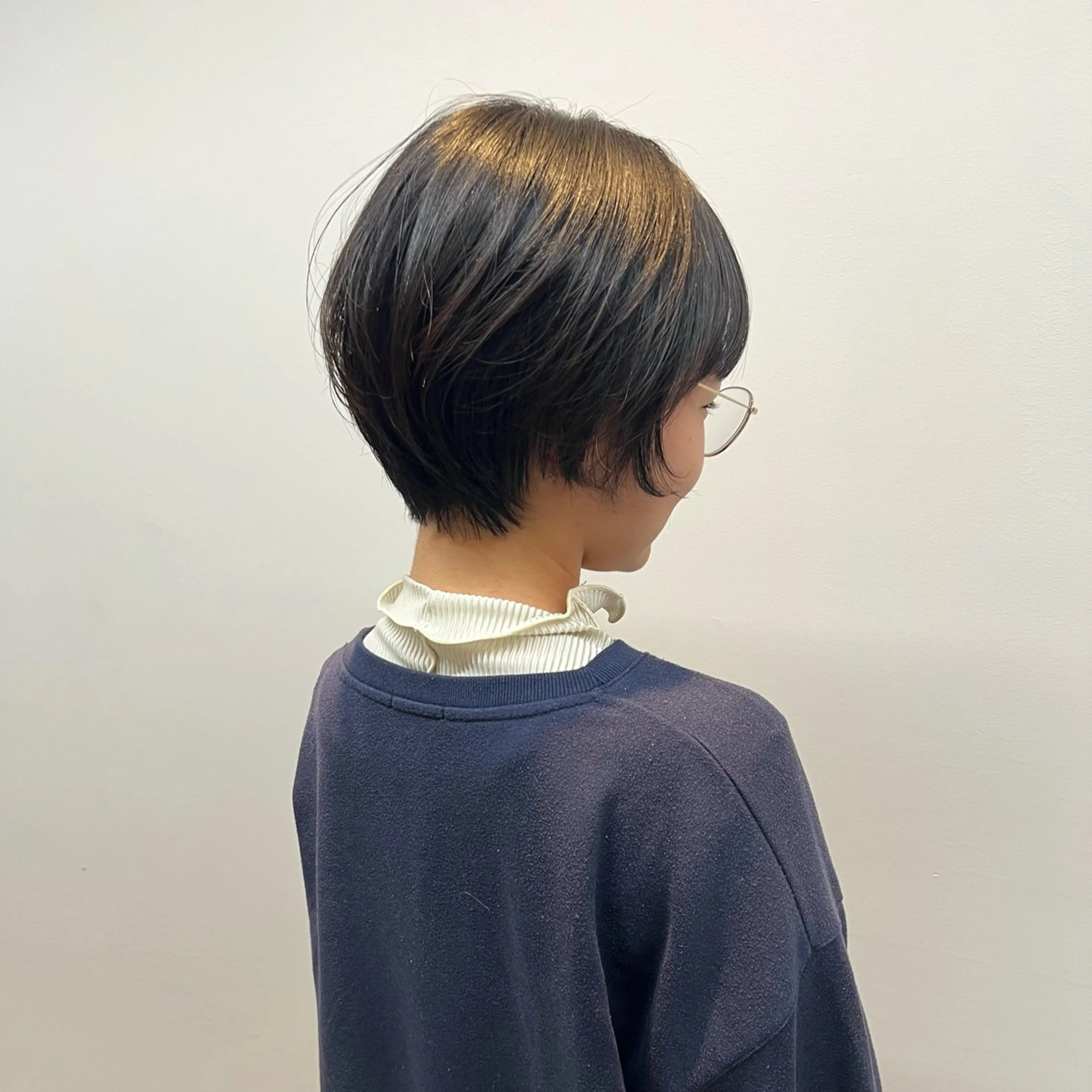 ショート ショートヘア 【レイヤー/透明感/ ハイトーン】Rionのヘアスタイル