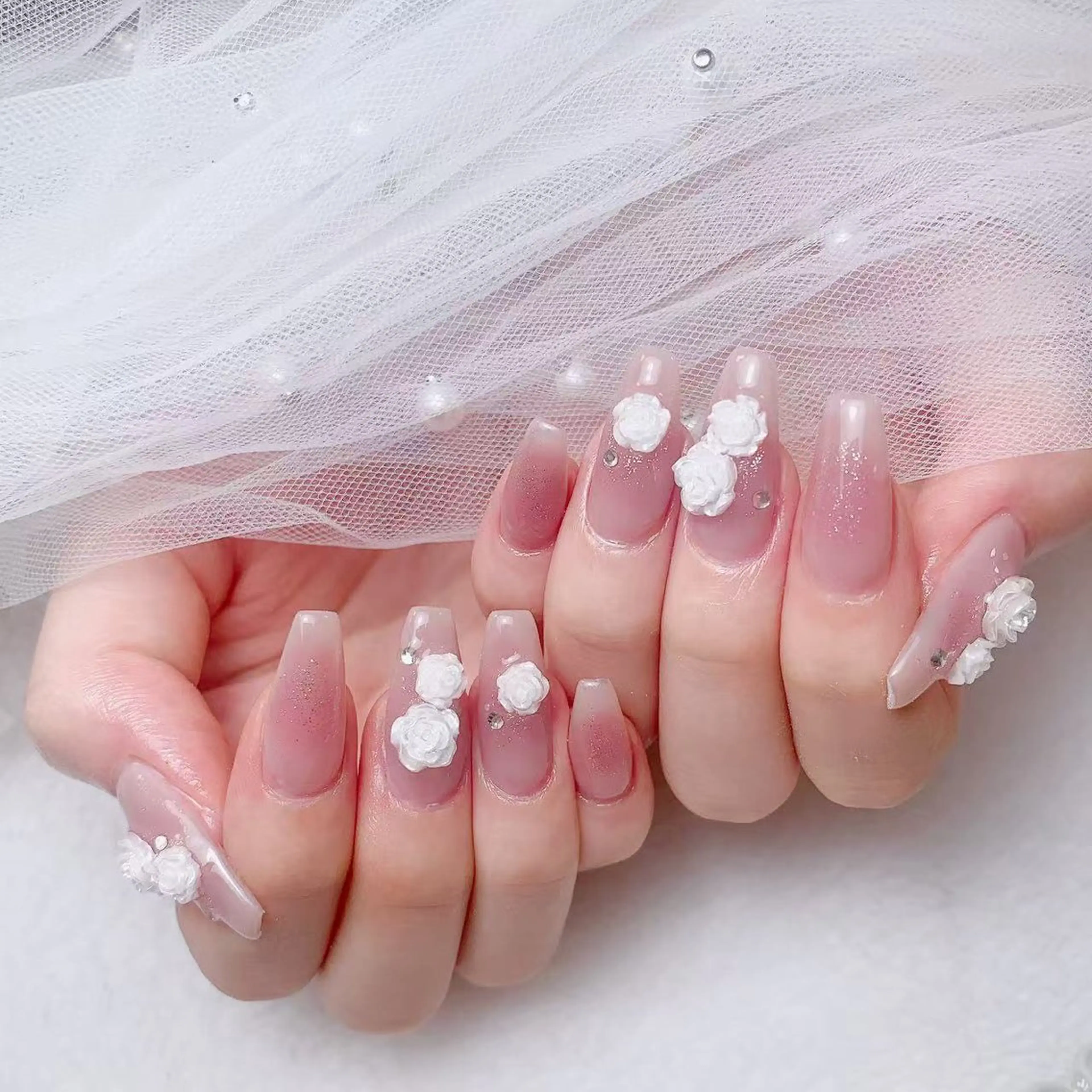 ネイル 持ち込み Amina nail salonのネイルデザイン