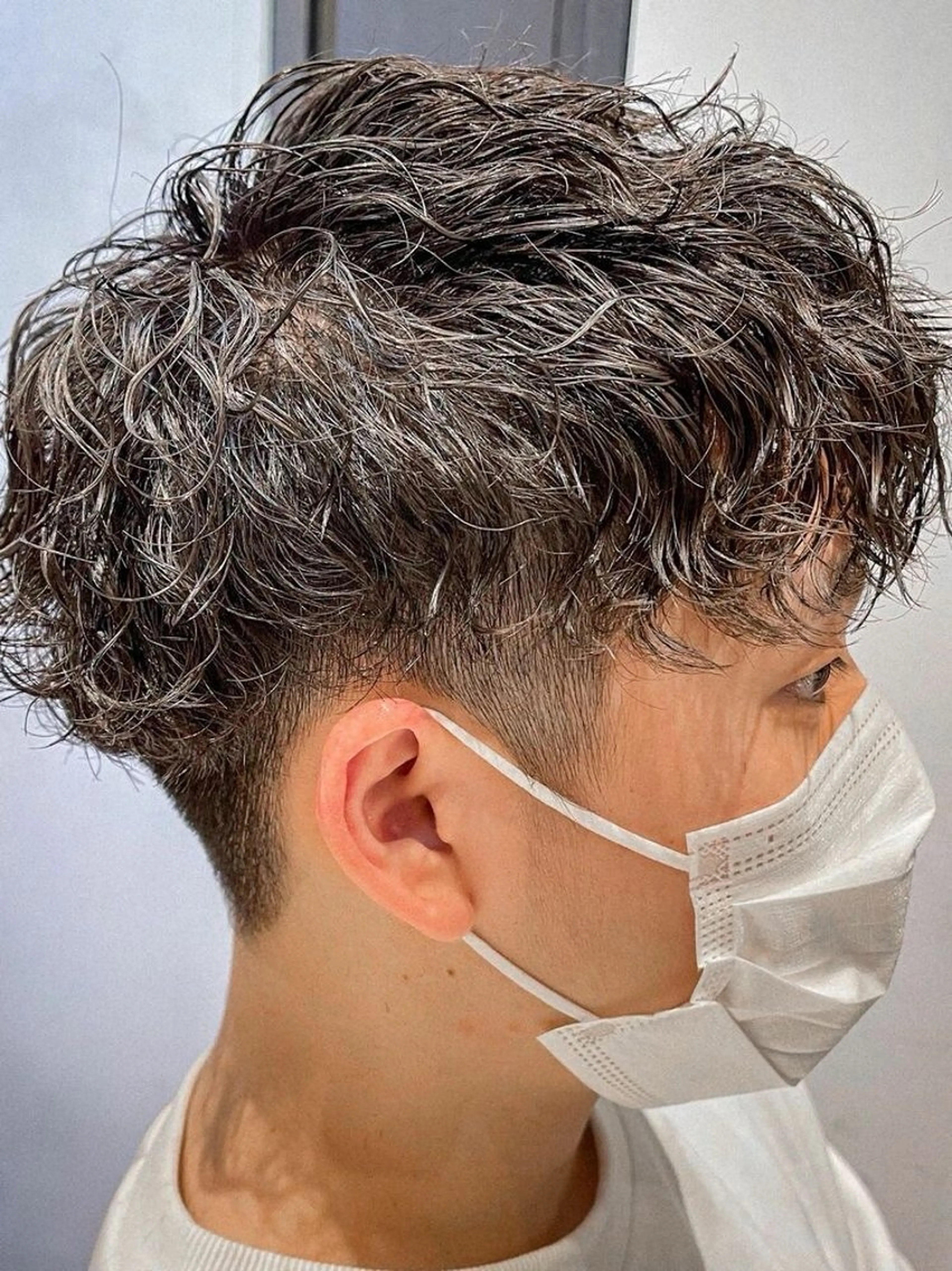 ショート カラー パーマ メンズ メンズパーマ スパイラルパーマ カット ヘアカラー トリートメント 表参道🌿赤み消し カラー/チナツのヘアスタイル