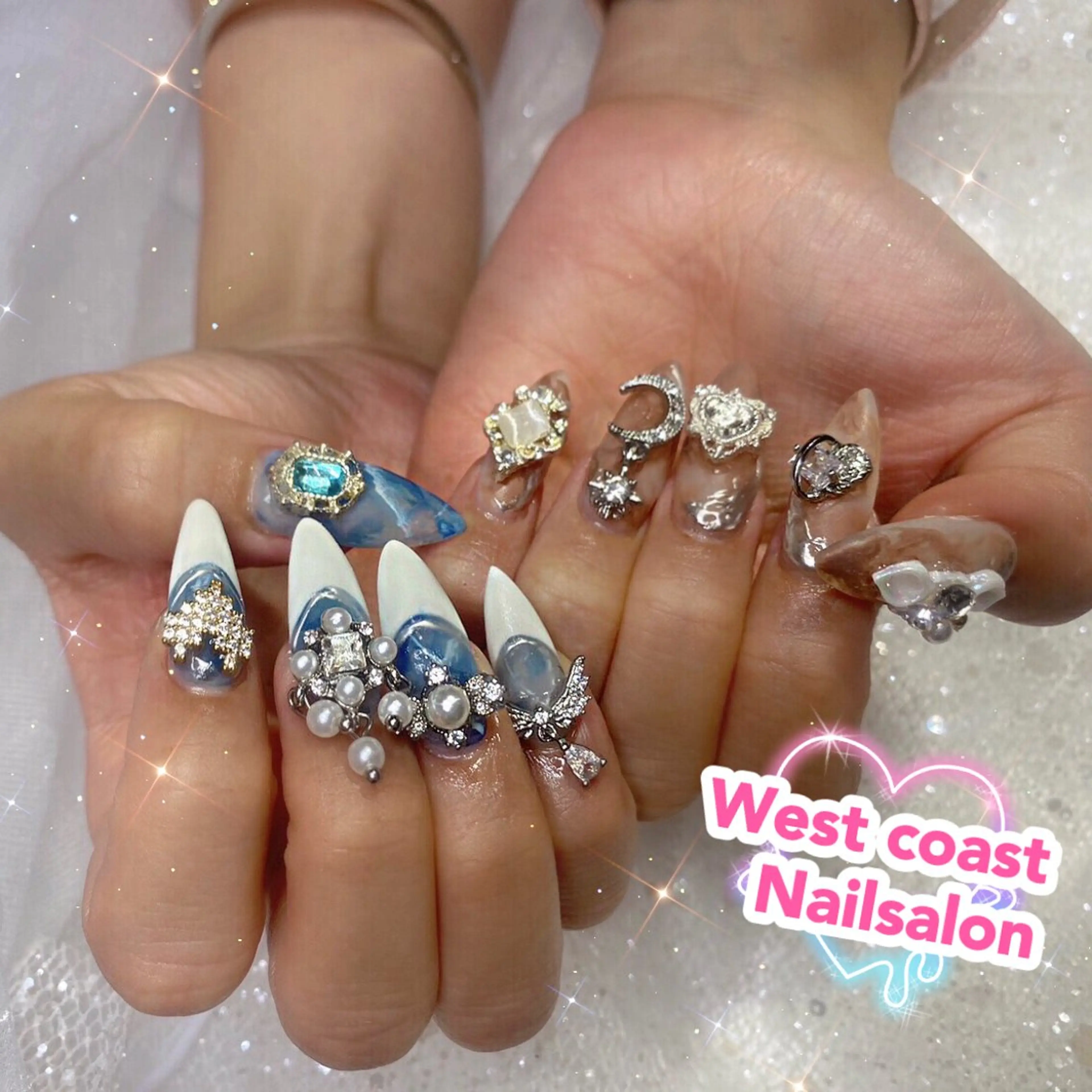 ネイル キラキラネイル 韓国ネイル ラメ(グリッター) 持ち込み ワンカラーネイル リボン、ガーリー パーツ放題専門店のネイルデザイン