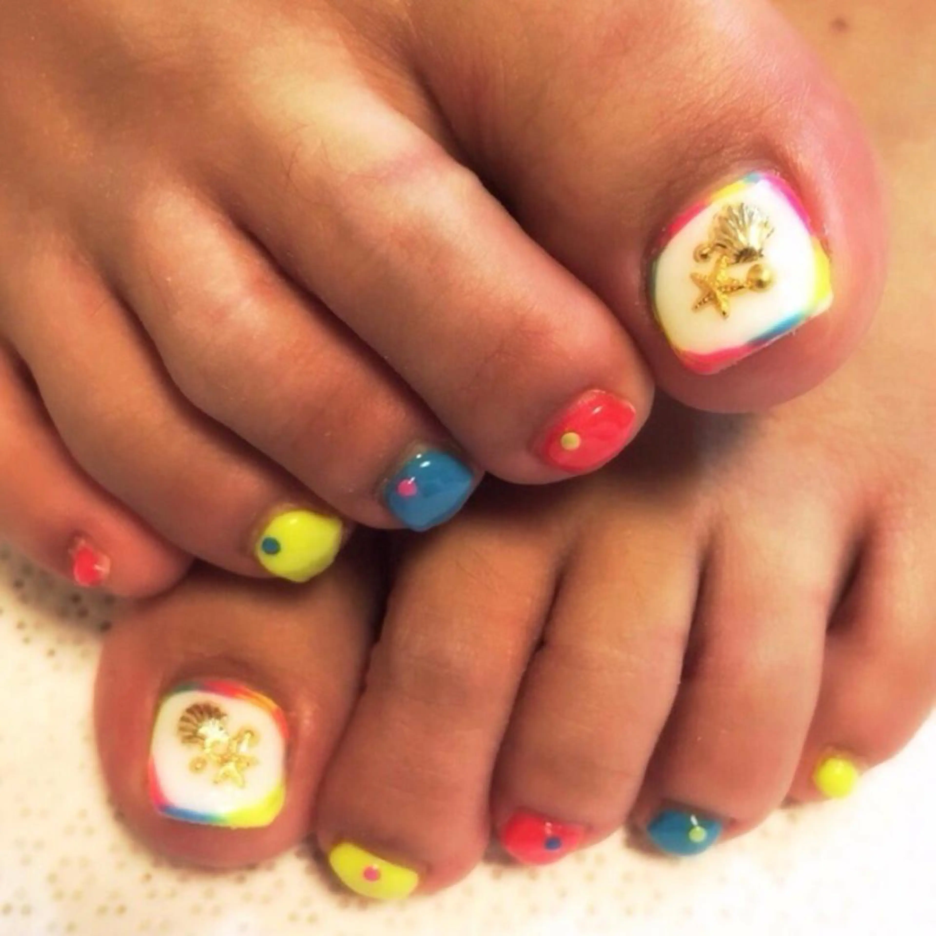 ネイル アートネイル フットネイル 安藤 Charlotteのネイルデザイン