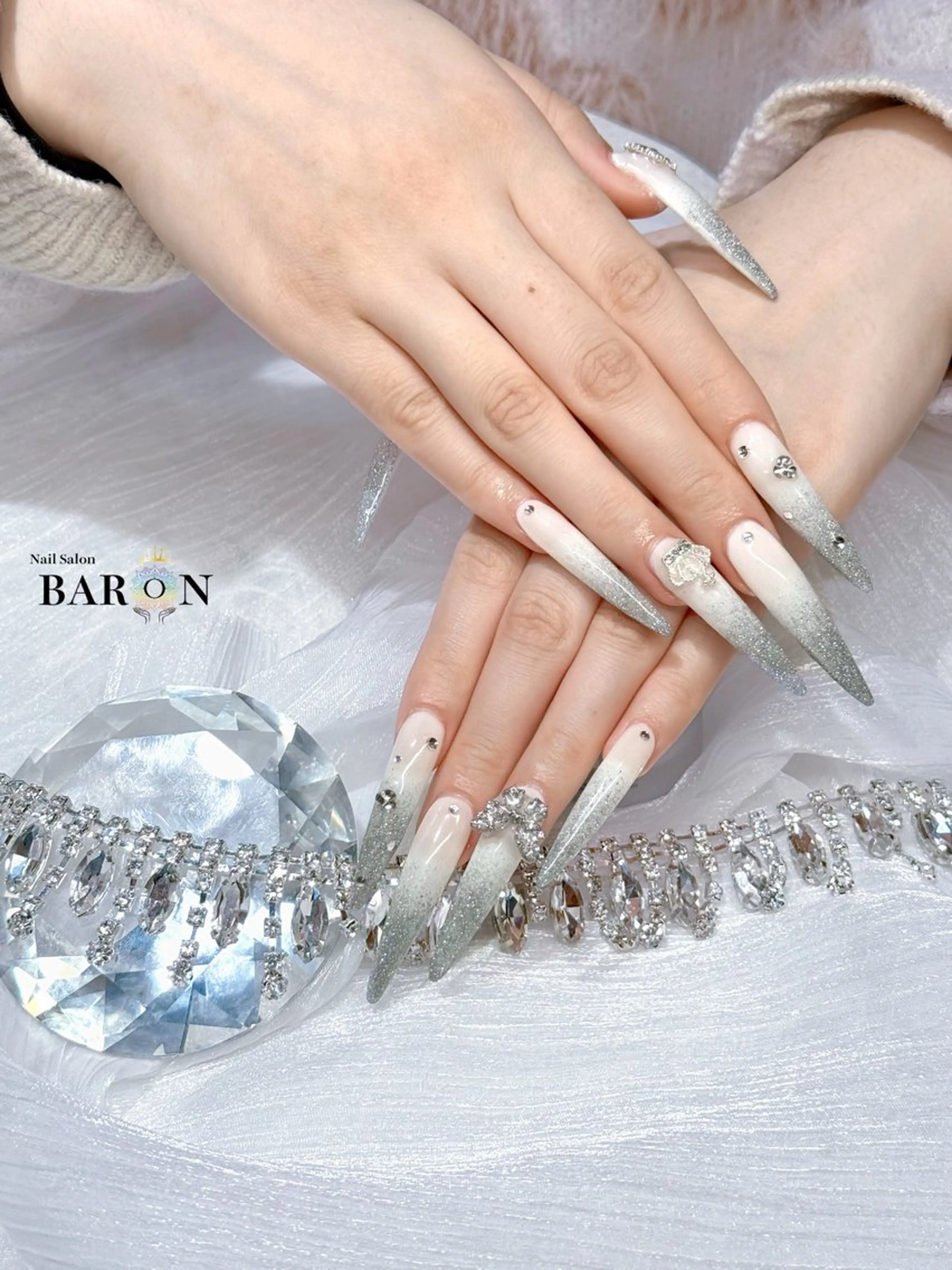 ネイル ハンドネイル BARON LISAのネイルデザイン