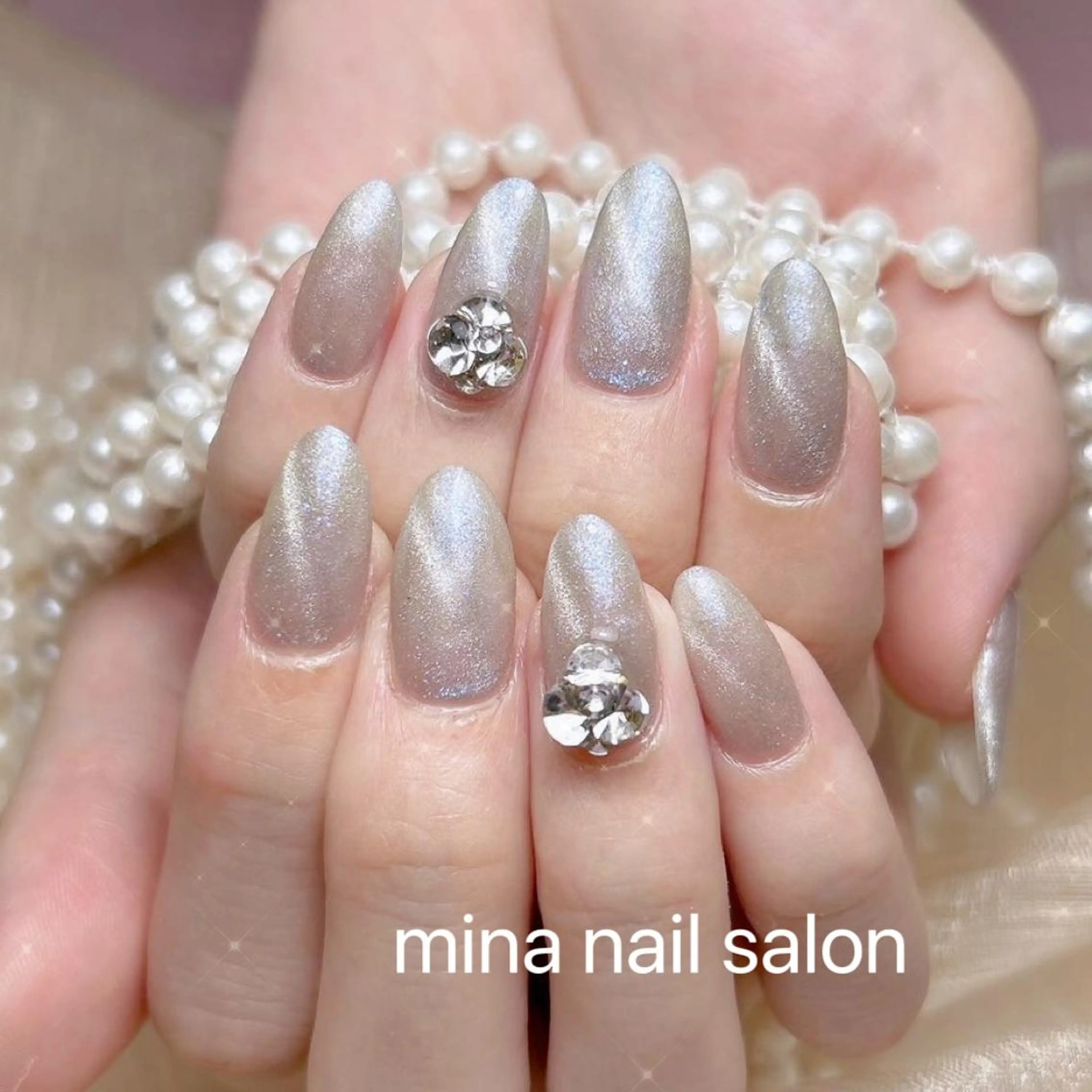 ネイル 🎀まゆ 🪽🐾のネイルデザイン