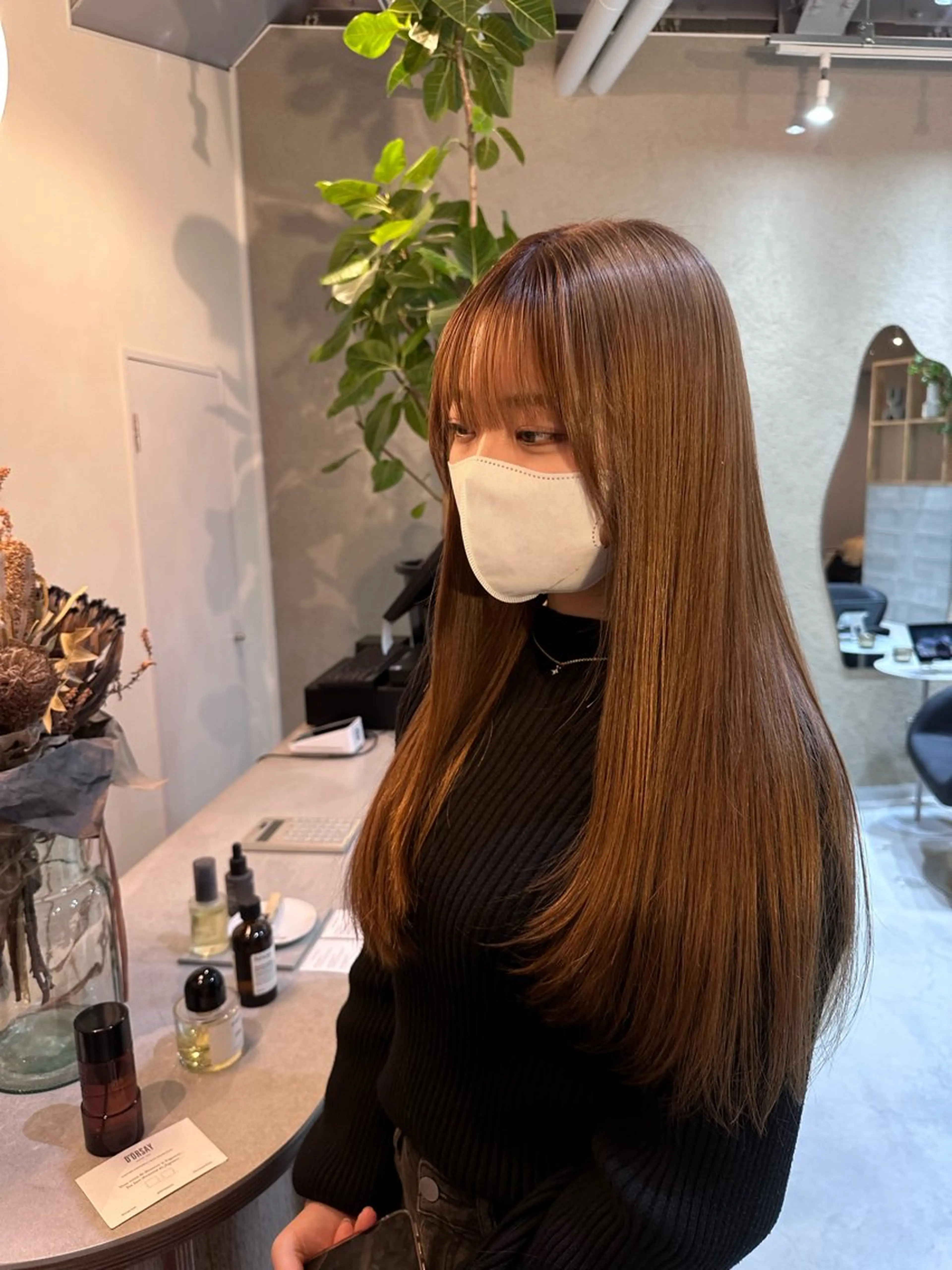 ロング カラー Shiro RENのヘアスタイル