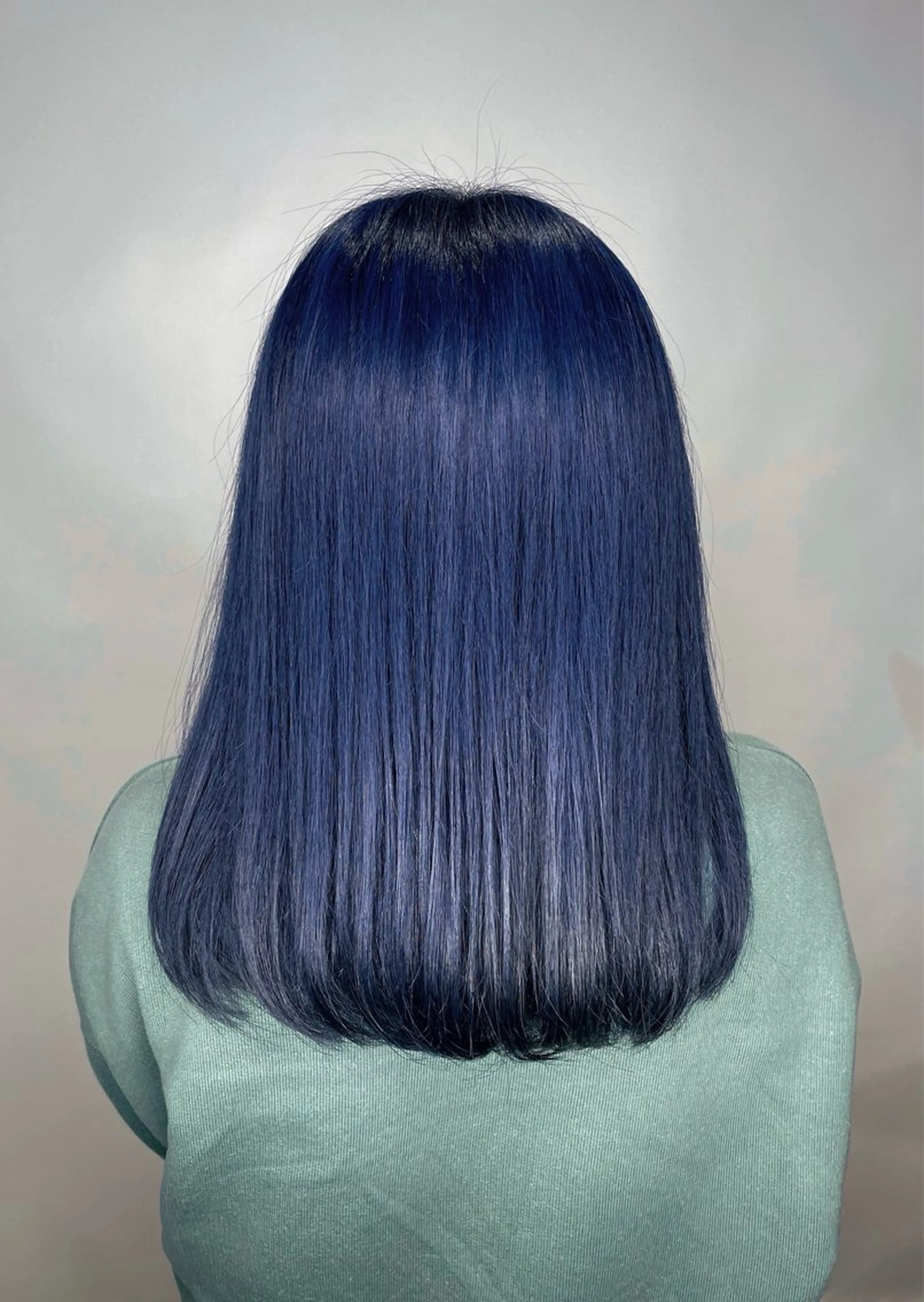 セミロング un knownのヘアスタイル