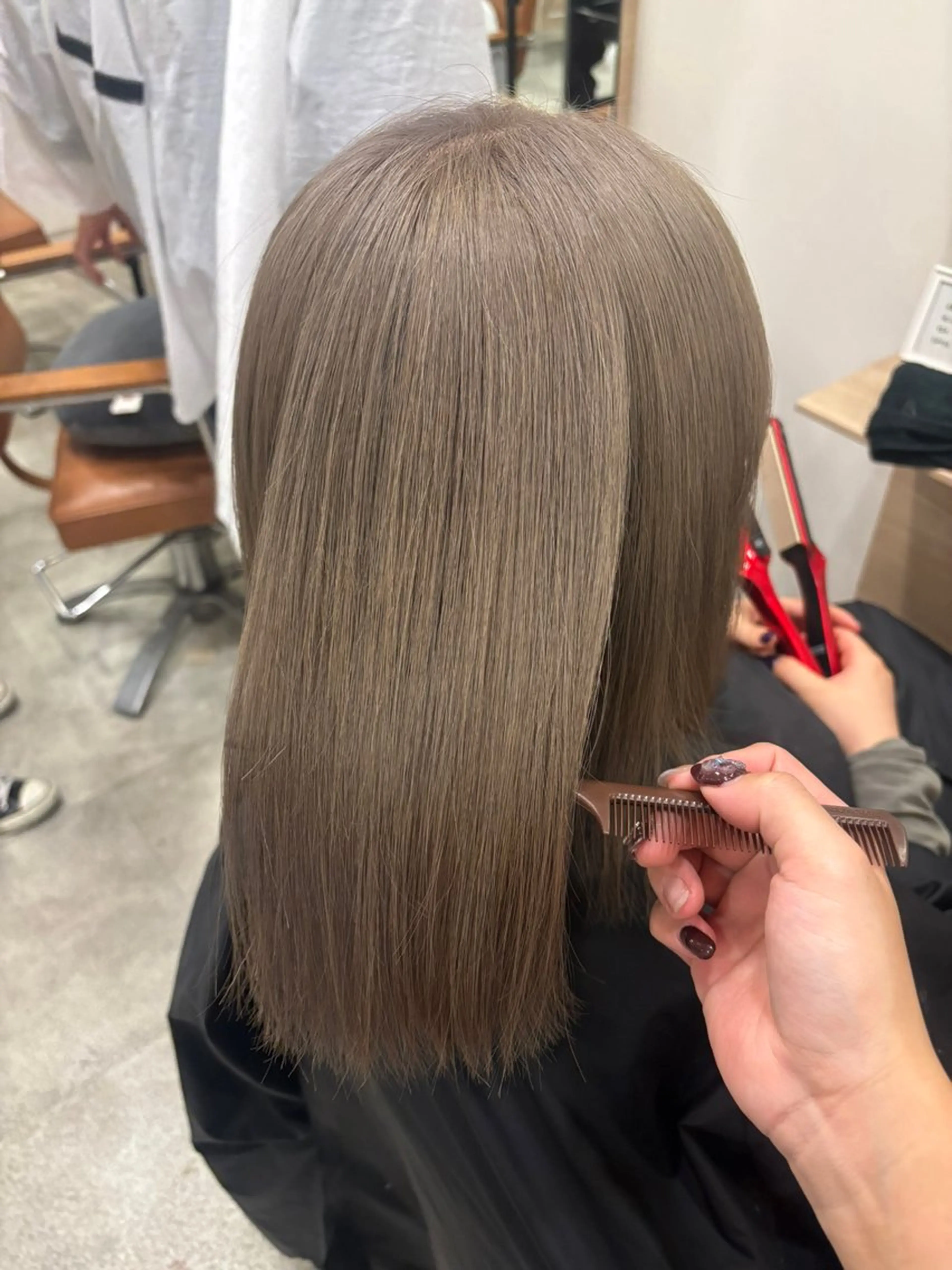 ミディアム カラー ヘアカラー トリートメント うる艶カラー/ レイヤー/アスカのヘアスタイル