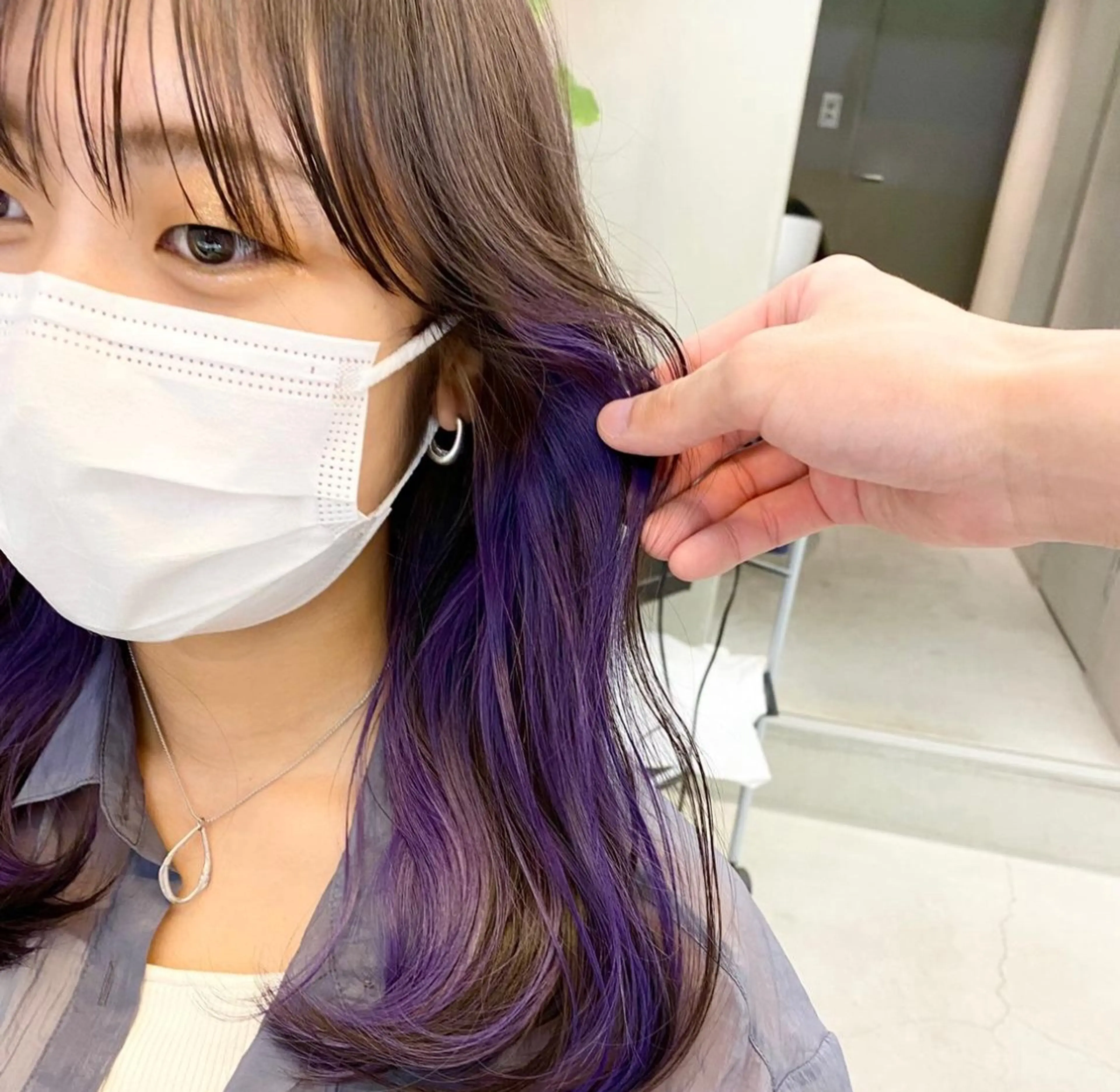 ロング カラー ブリーチ 透明感カラー ディープパープル グレージュ アイスグレージュ カット ヘアカラー 艶髪と透明感を ‼️/若林のヘアスタイル