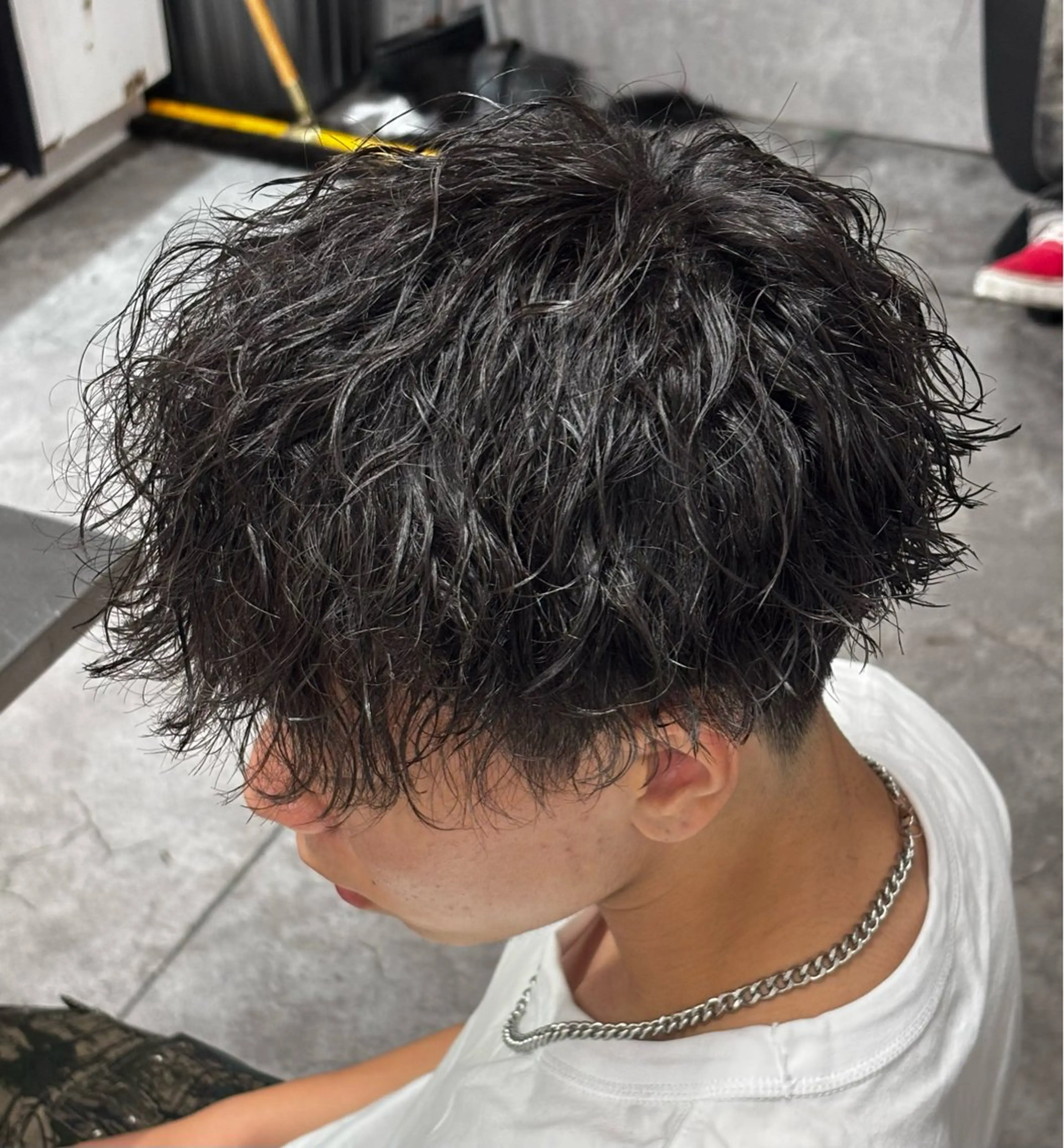 ミディアム カラー パーマ メンズ カット パーマ トリートメント ヘッドスパ メンズパーマ特化 🔥韓国ヘア職人🔥のヘアスタイル