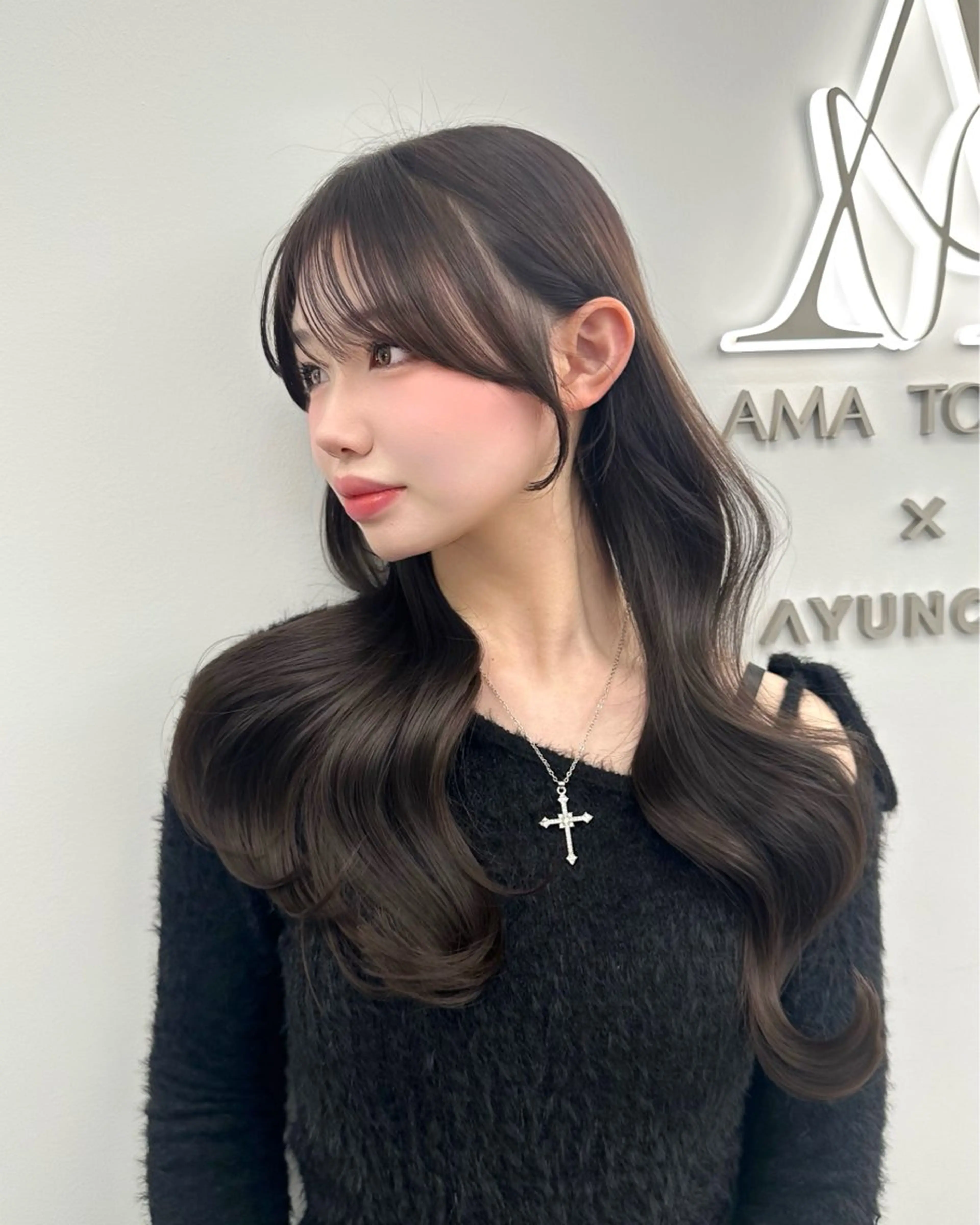 ミディアム カラー カット ヘアカラー トリートメント 🇰🇷韓国風くびれ ヘア🇰🇷中村優大のヘアスタイル
