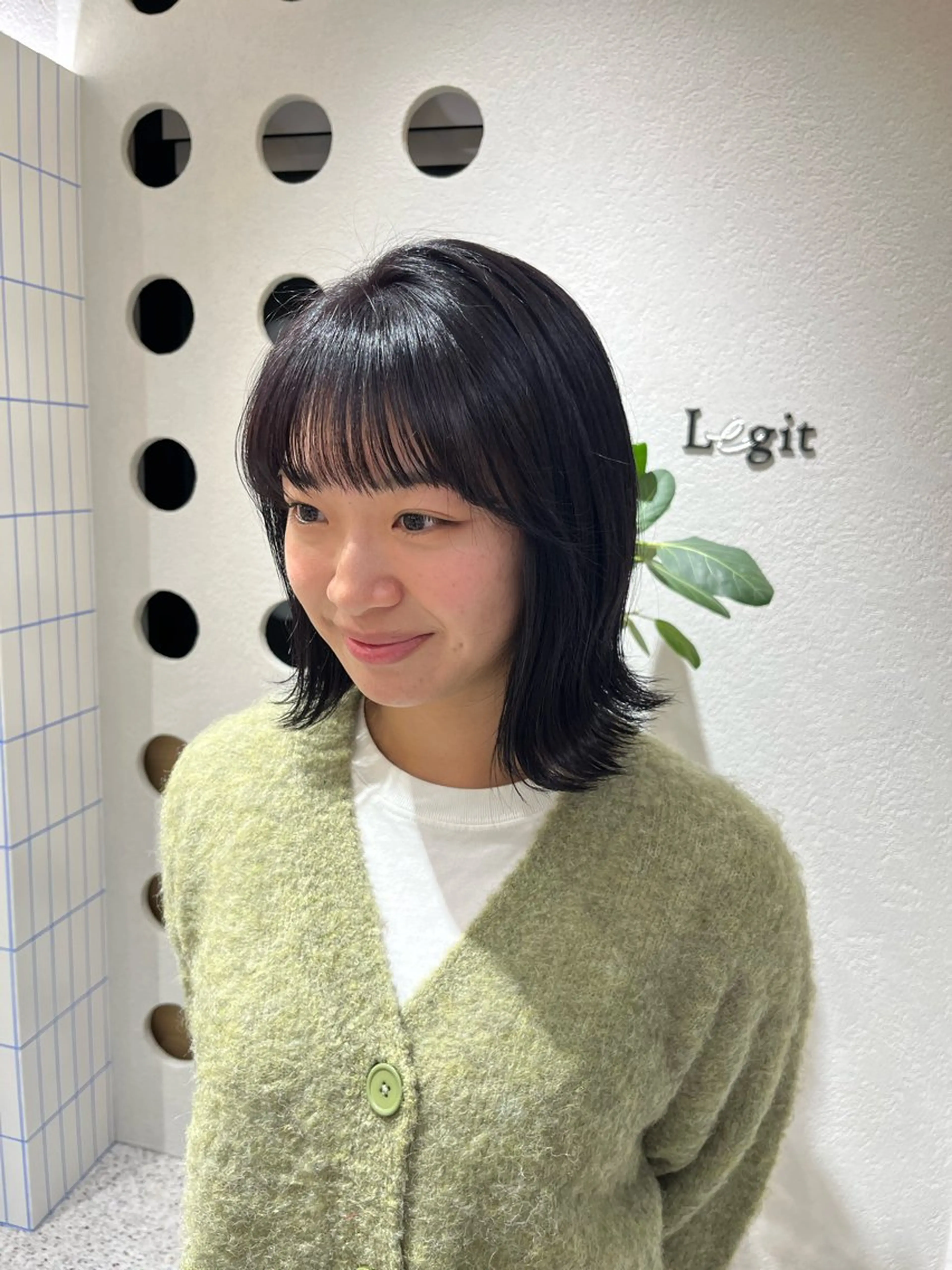 ミディアム 白髪ぼかしマイスター 🫧shuri🫧のヘアスタイル