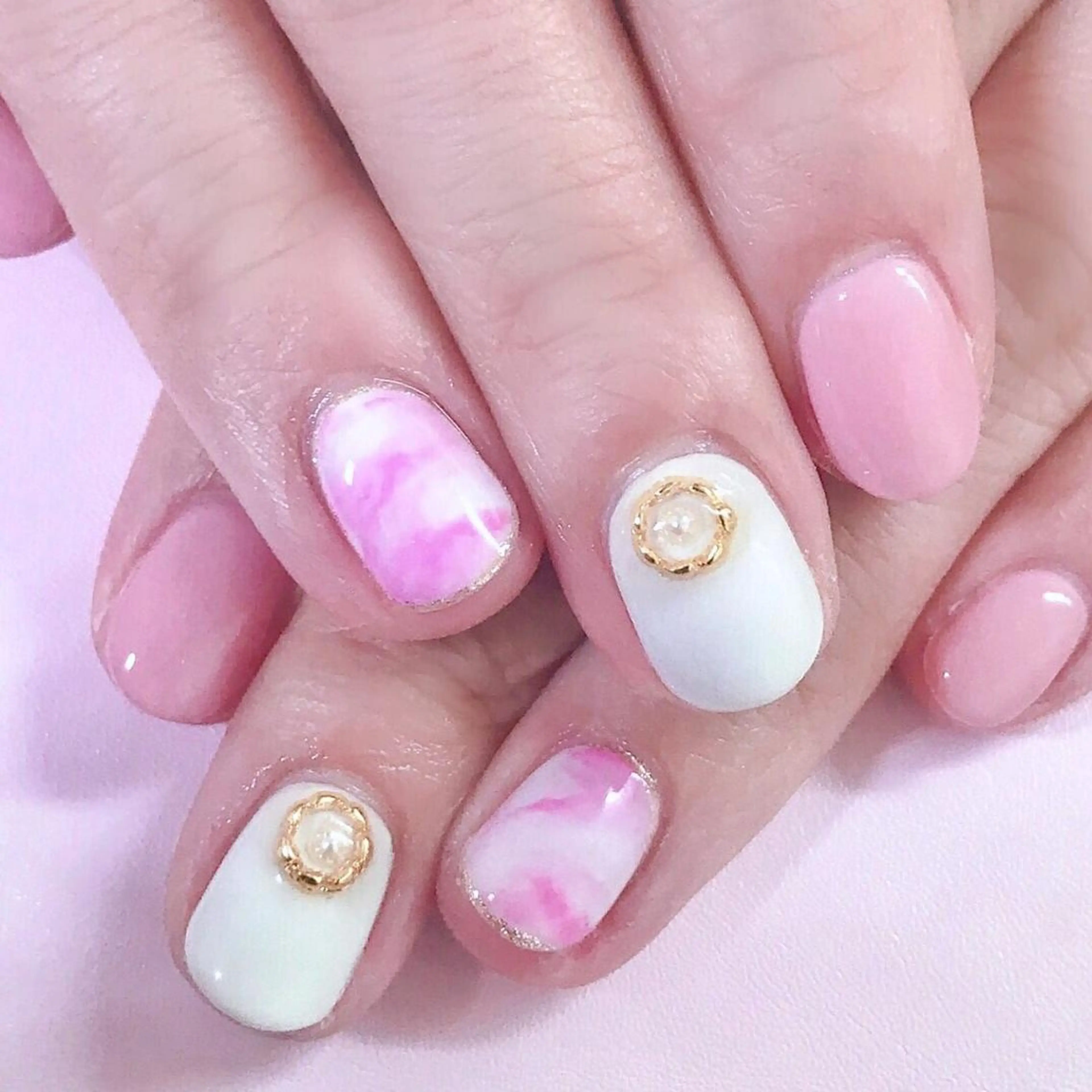 ネイル NOIROUGE所属・NOI ROUGEのネイルデザイン