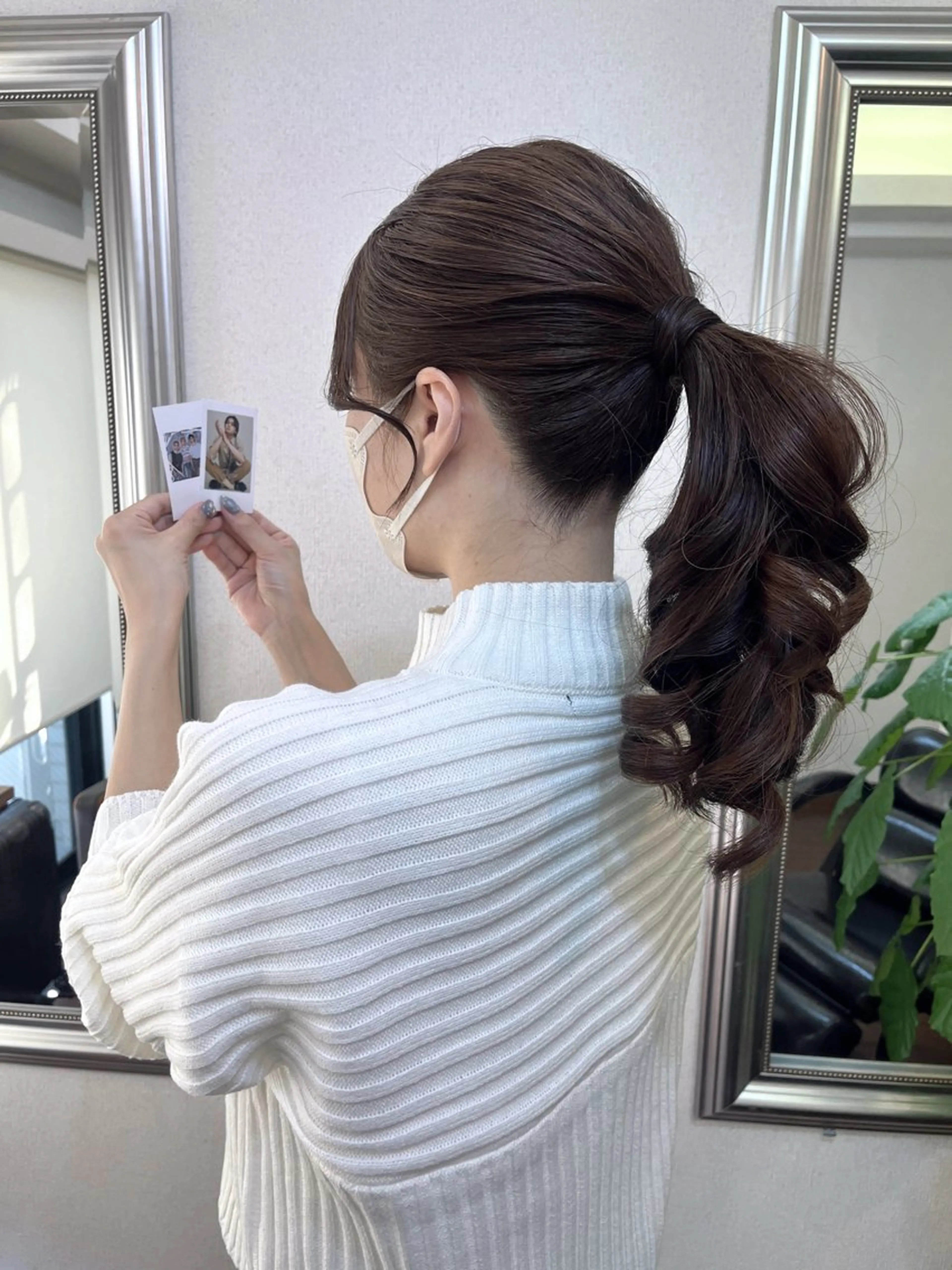 ロング カラー パーマ ヘアアレンジ ヘアセット yukimi .のヘアスタイル