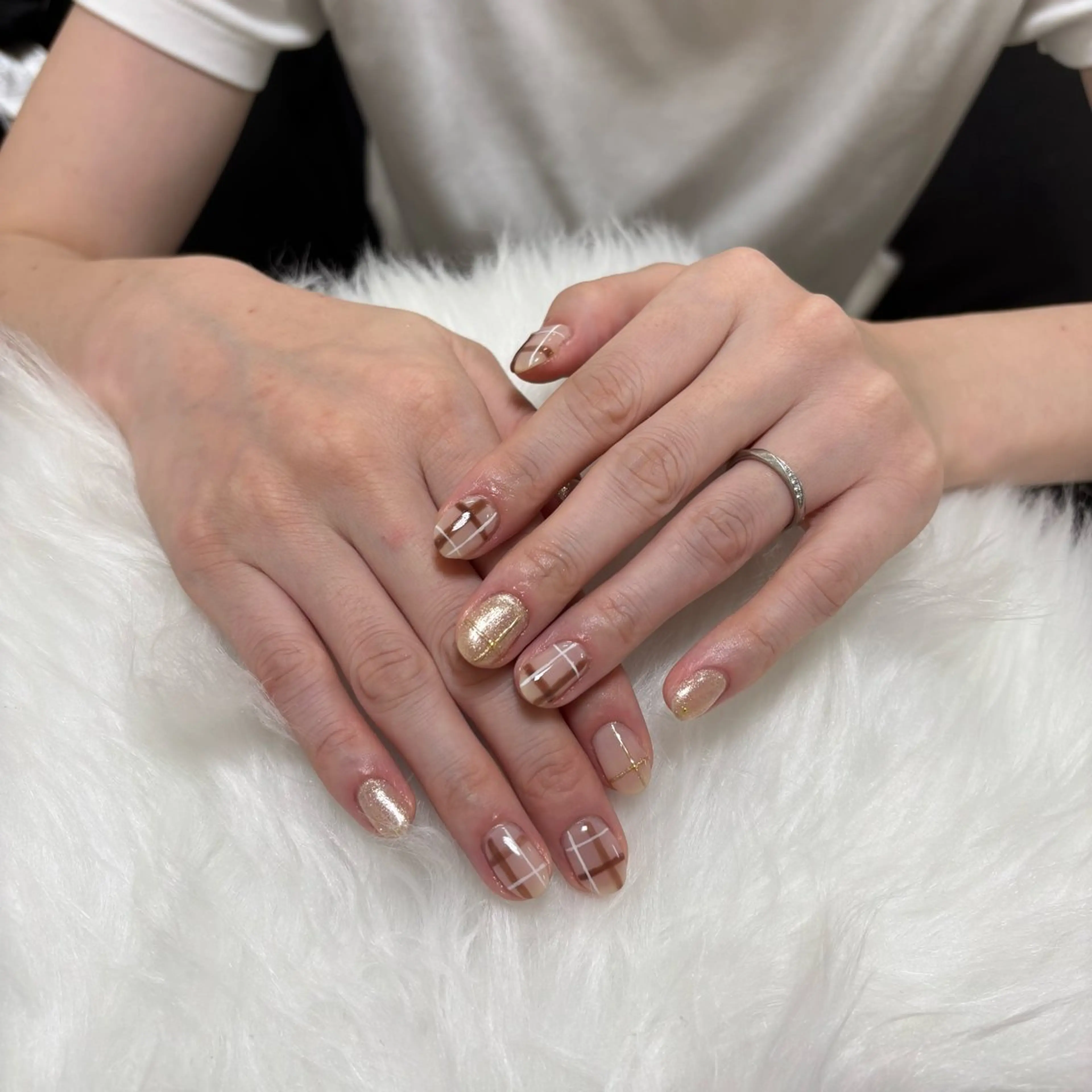 ネイル 杉﨑 ななみのネイルデザイン