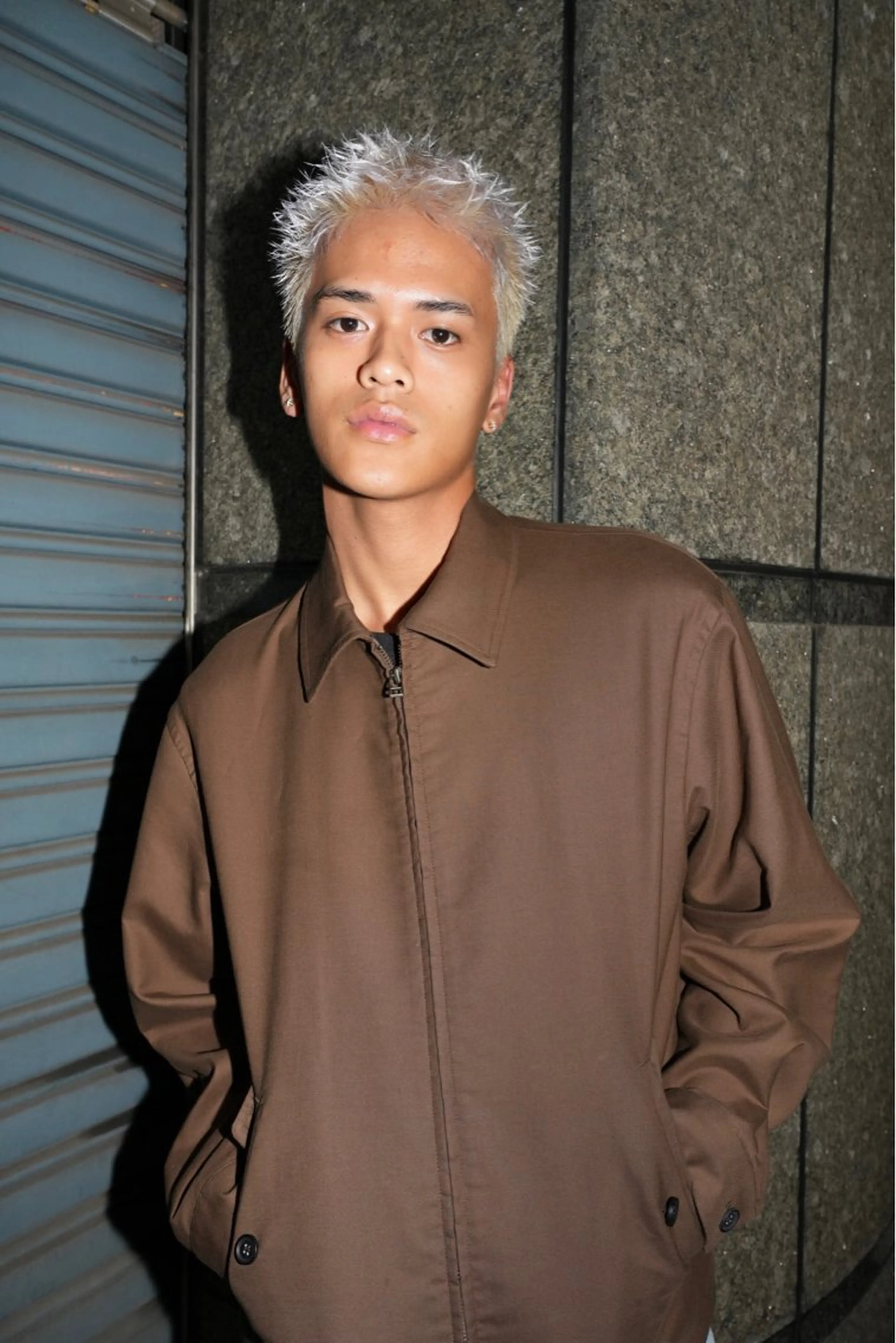 ショート カラー メンズ メンズブリーチ スパイキーショート ブリーチ ブロンド ホワイトブロンド ヘアカラー Konatsuメンズ /特殊ヘア/パーマのヘアスタイル