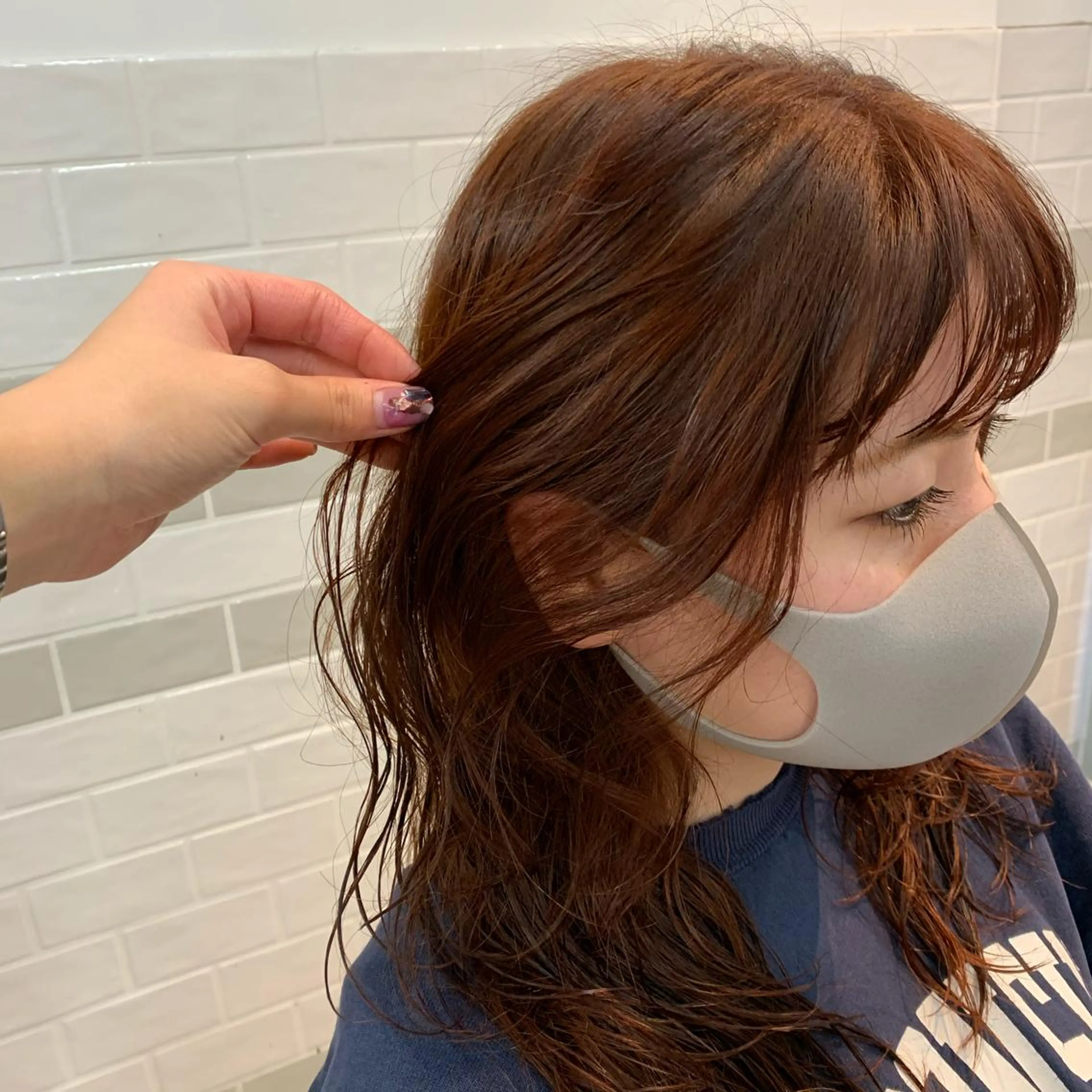 カラー パーマ SAKINO. ベージュカラーのヘアスタイル