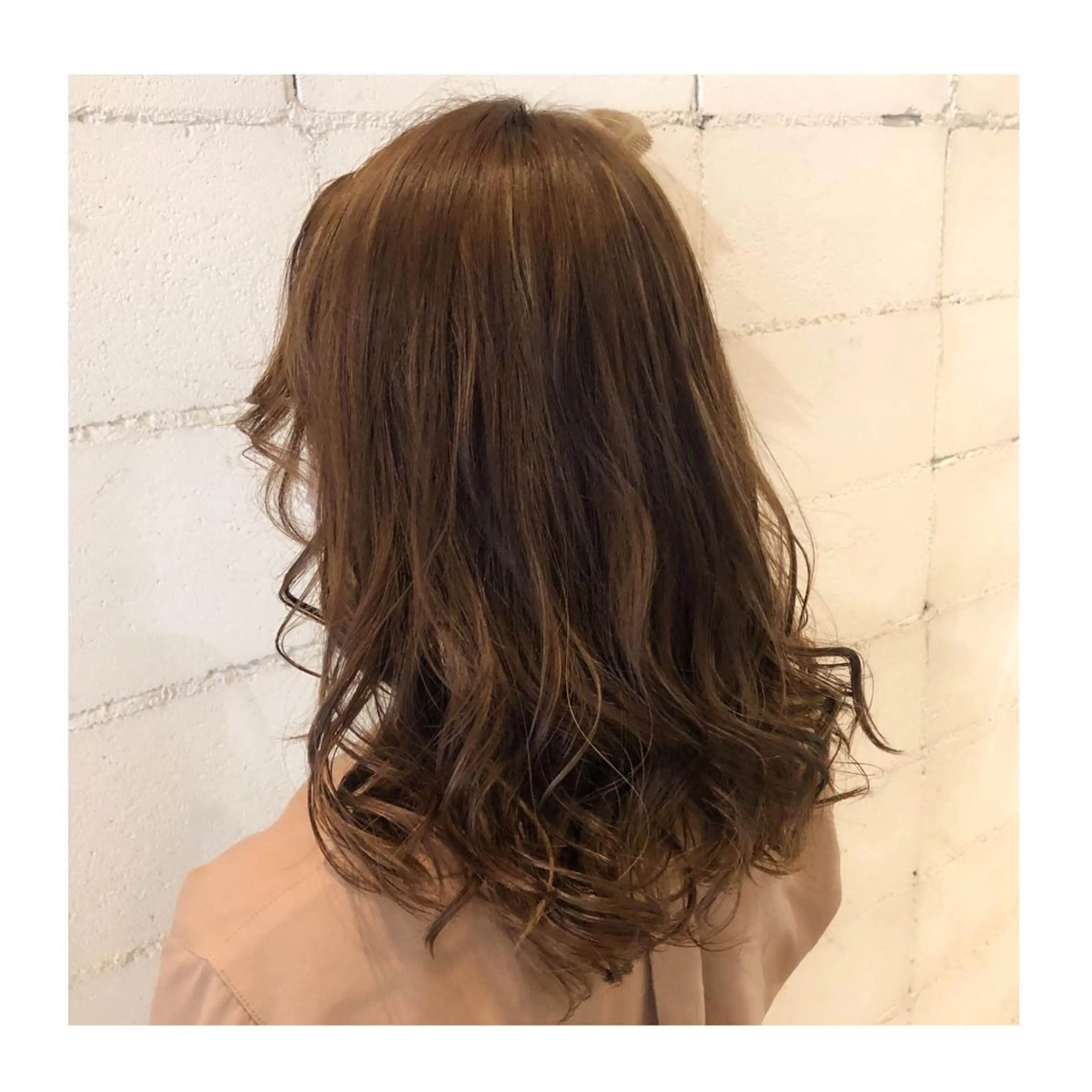 セミロング ハイライト ❁⃘ ち だ り さ ❁⃘のヘアスタイル
