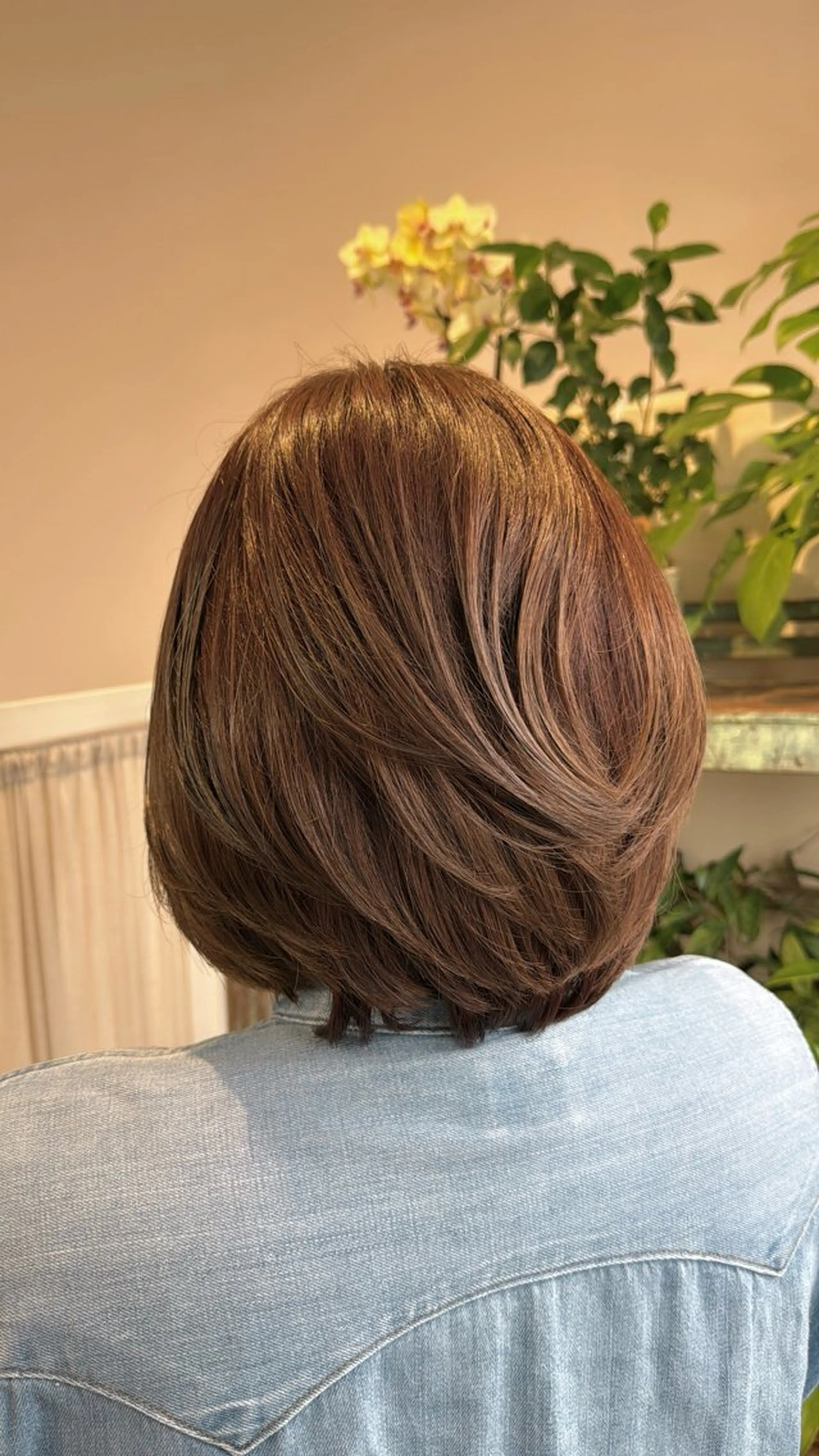 ミディアム カット ヘッドスパ Sakura .のヘアスタイル