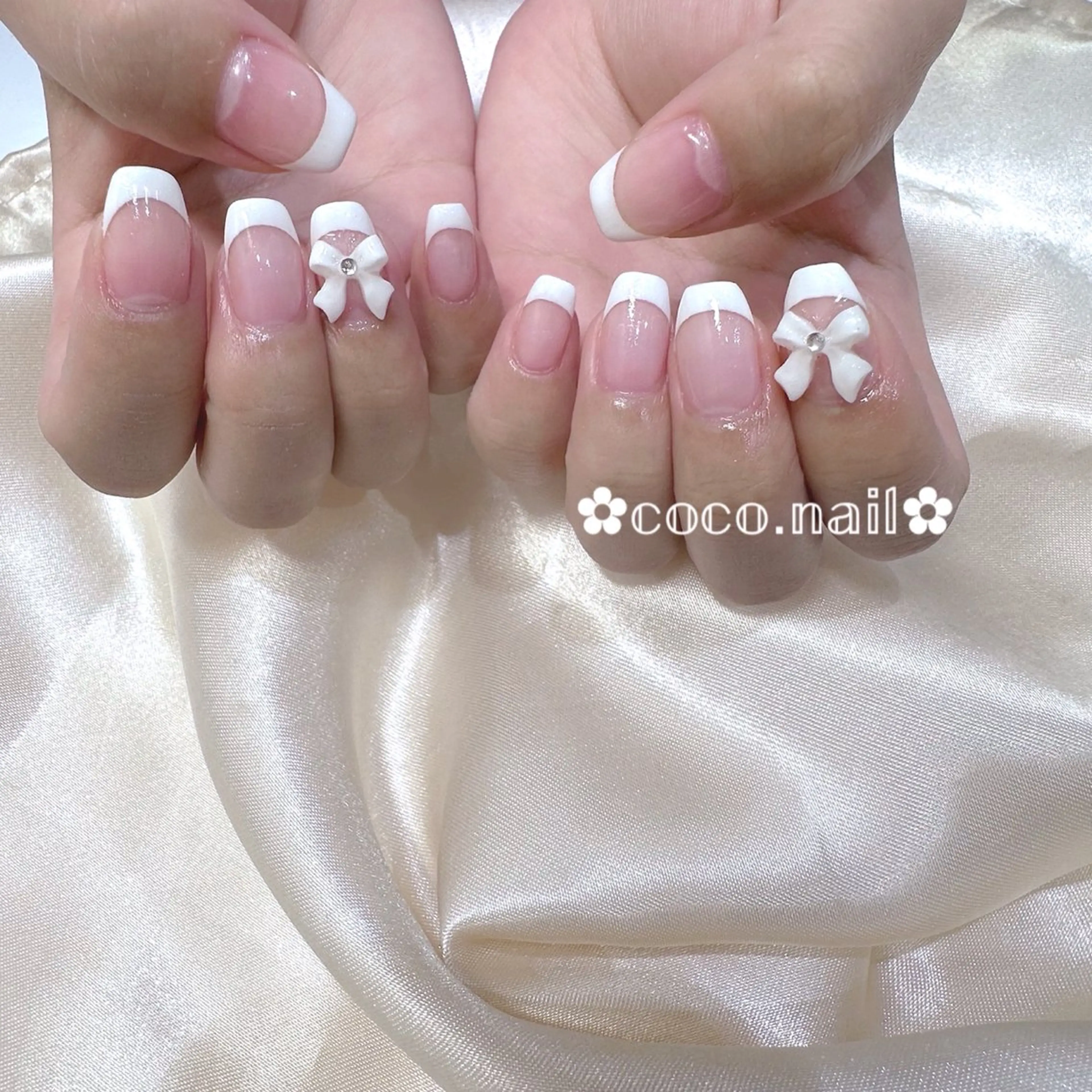 ネイル ハンドネイル フットネイル lili.nail y2k/長さ出しのネイルデザイン