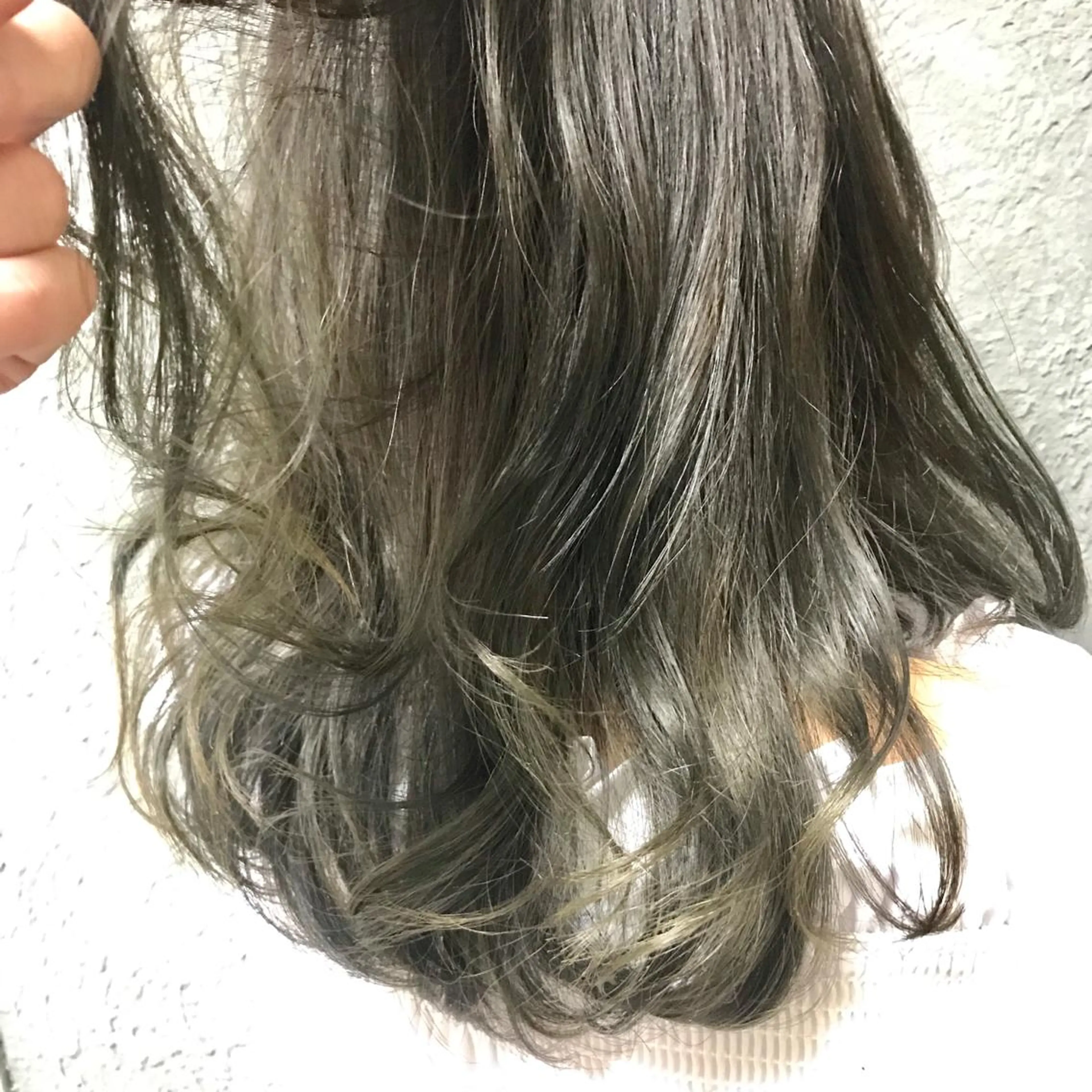 ミディアム カラー パーマ グラデーションカラー Nero✂︎ officialのヘアスタイル