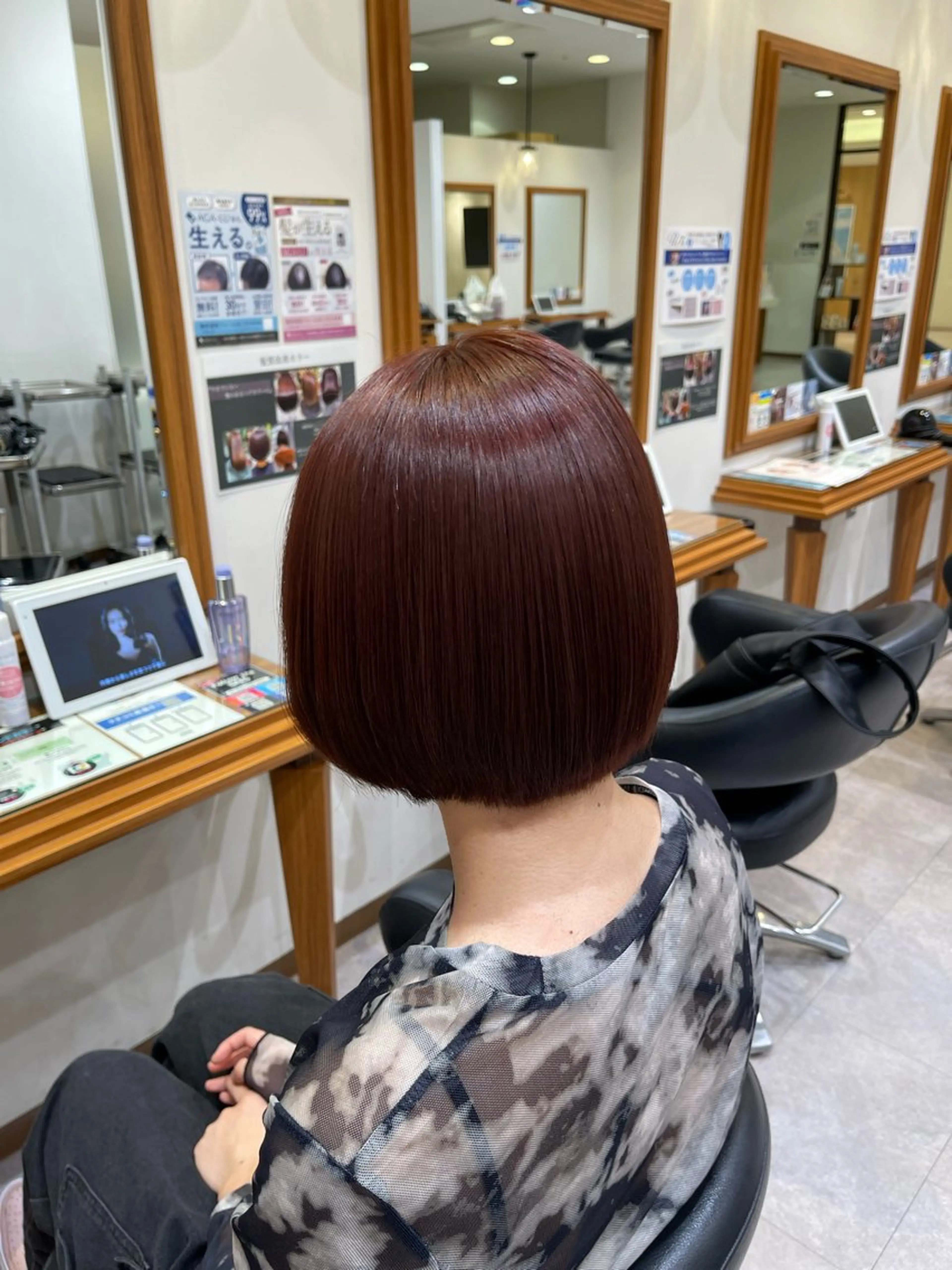 ショート カラー ✂︎髪質改善・ Yuitoのヘアスタイル