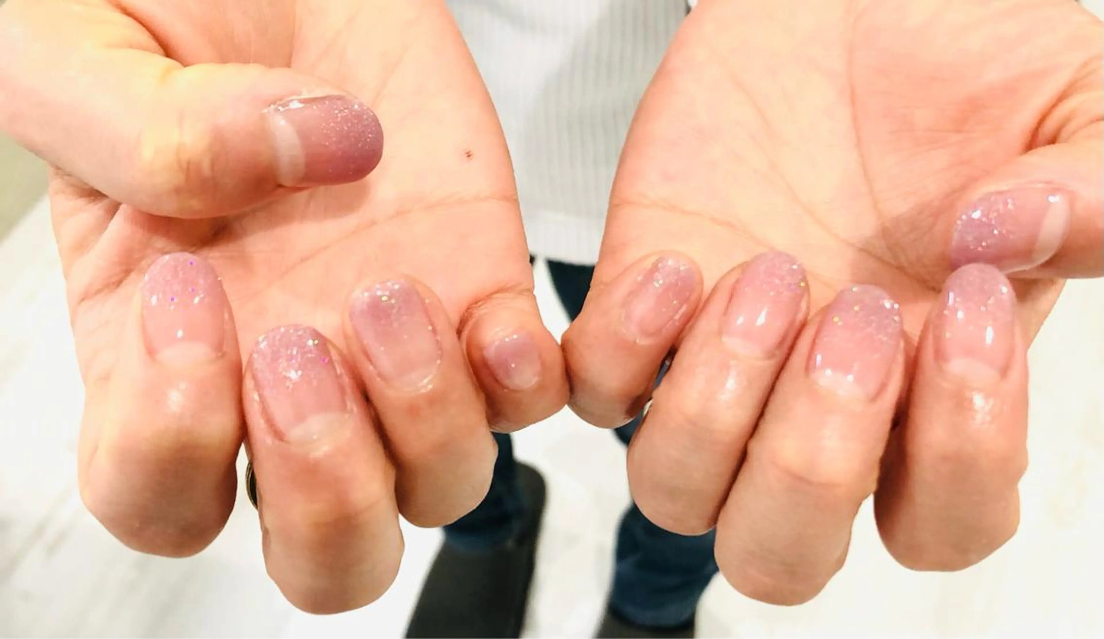 ネイル ラメ(グリッター) ラメグラデーション H3 hitoのネイルデザイン