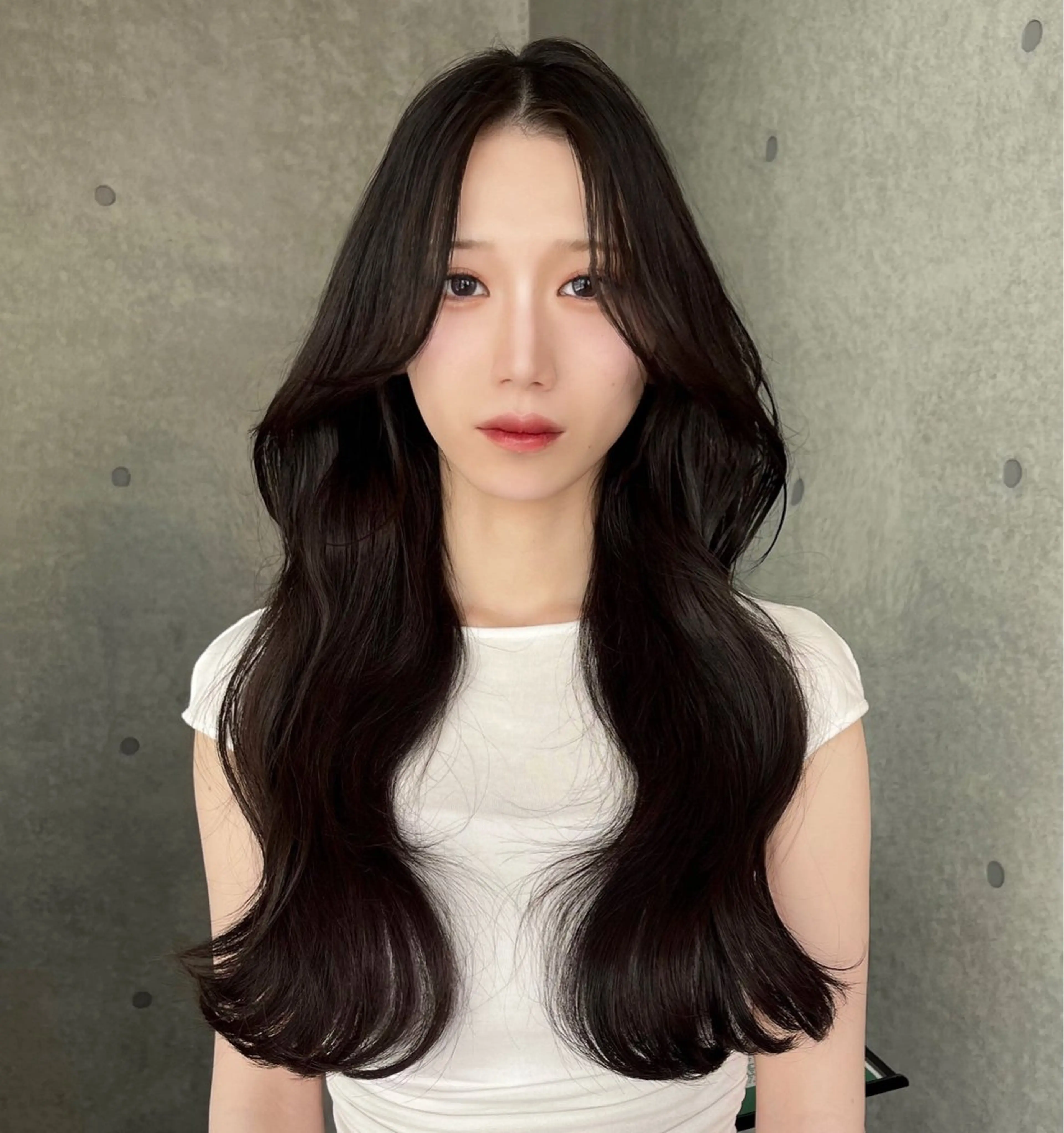ロング カラー 透明感カラー 顔周りカット 韓国風ヘア 阿部 瑠斗のヘアスタイル