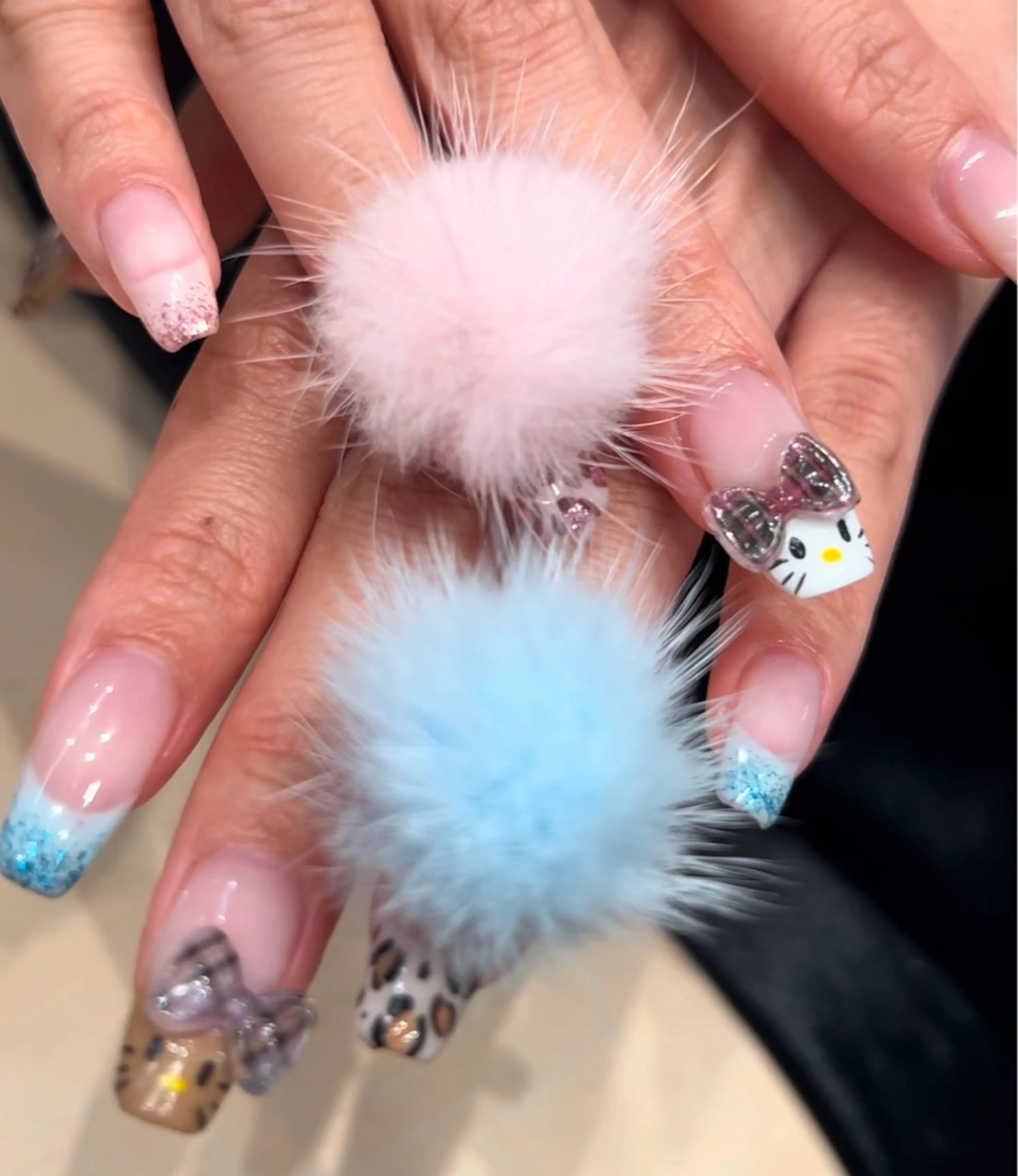 ネイル 黒政 茜のネイルデザイン