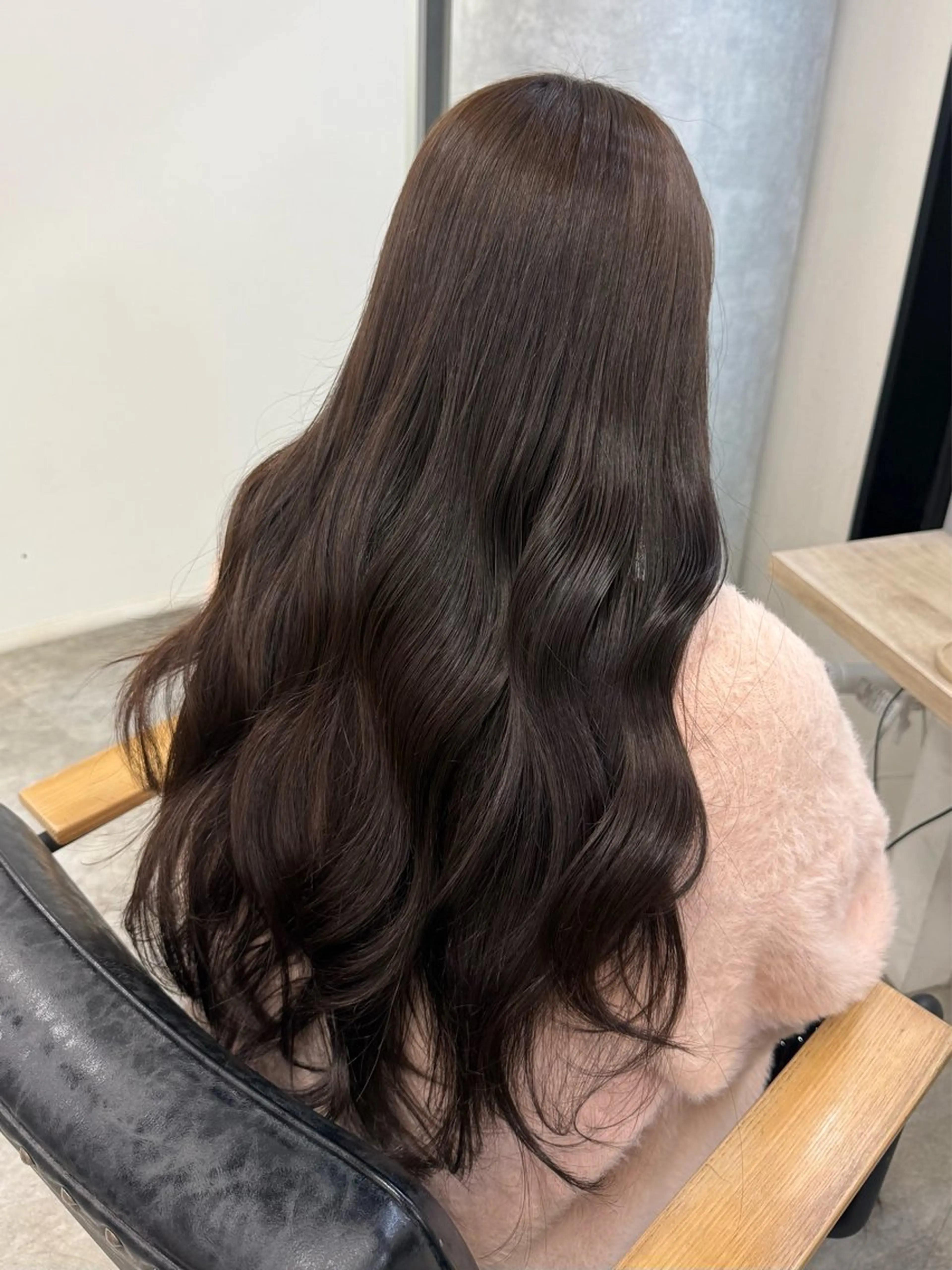 ロング カラー ヘアアレンジ ブラウンカラー オリーブブラウン カット ヘアカラー トリートメント Himawari♡ 柔らかいカラーのヘアスタイル