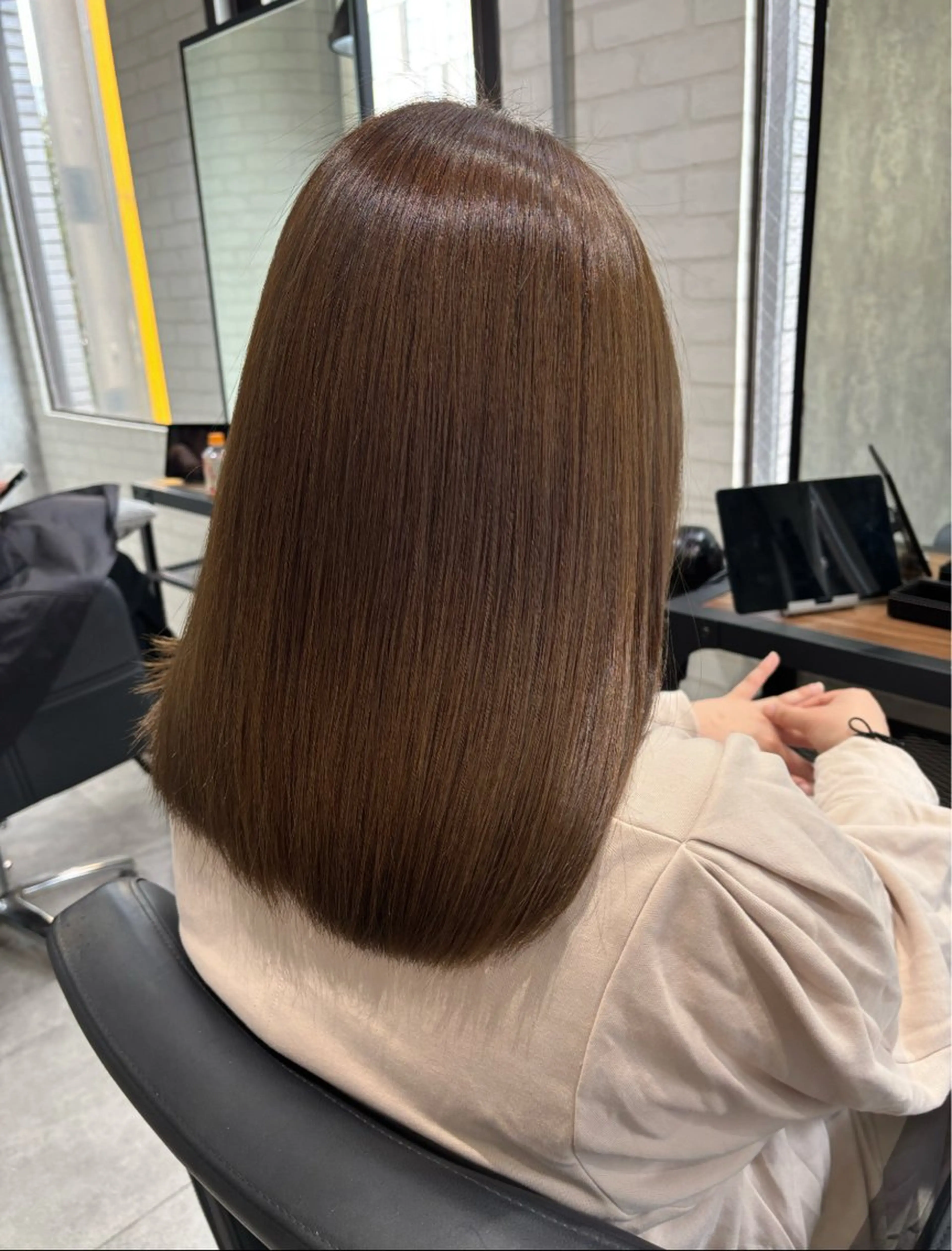 ミディアム カラー ヘアアレンジ カット ヘアカラー トリートメント kei🤎ベージュ /透明感カラー/博多のヘアスタイル