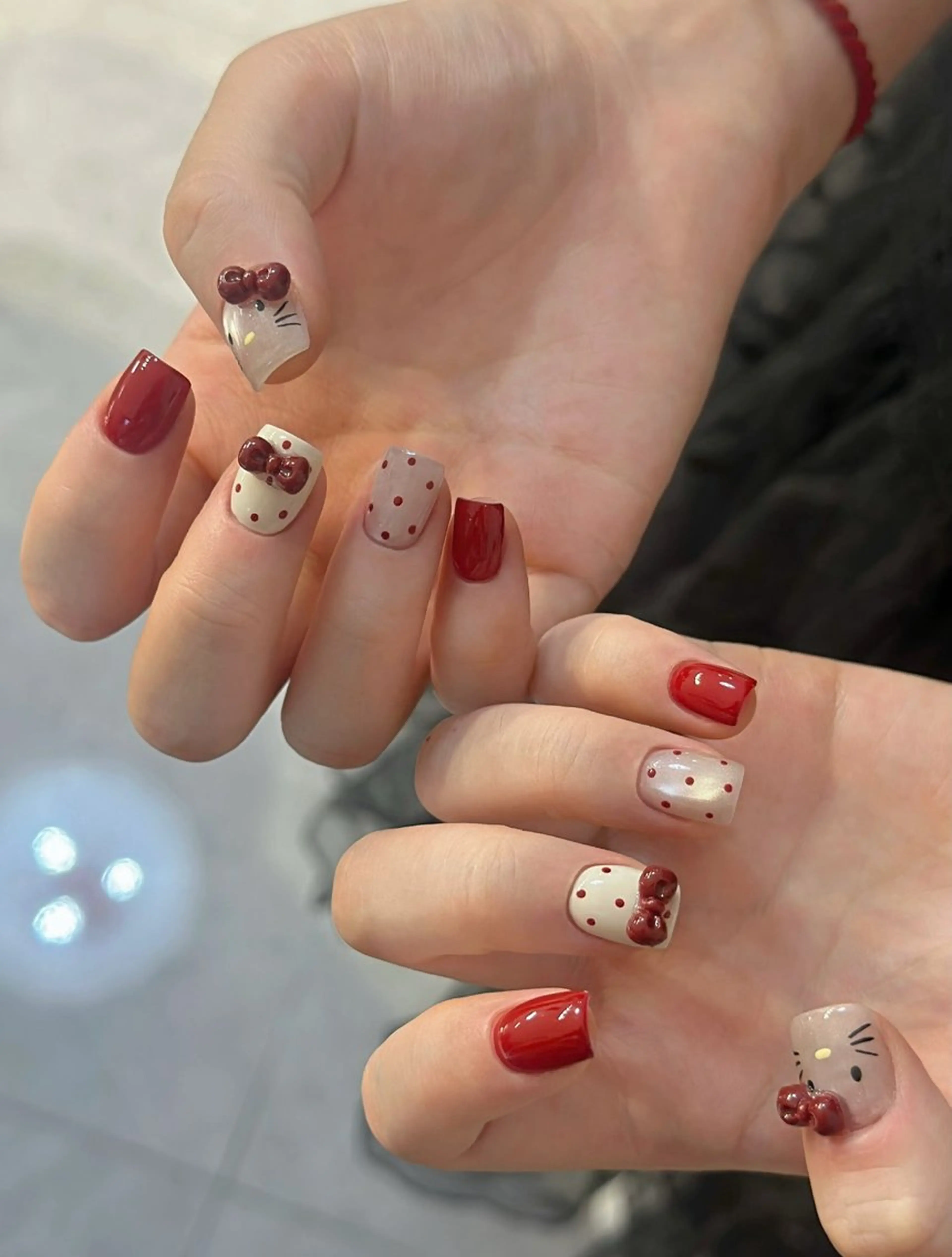 ネイル オーロラネイル 長さ出し フットネイル 韓国ネイル ラメ(グリッター) ハンドネイル 👍thumbs up nail👍のネイルデザイン