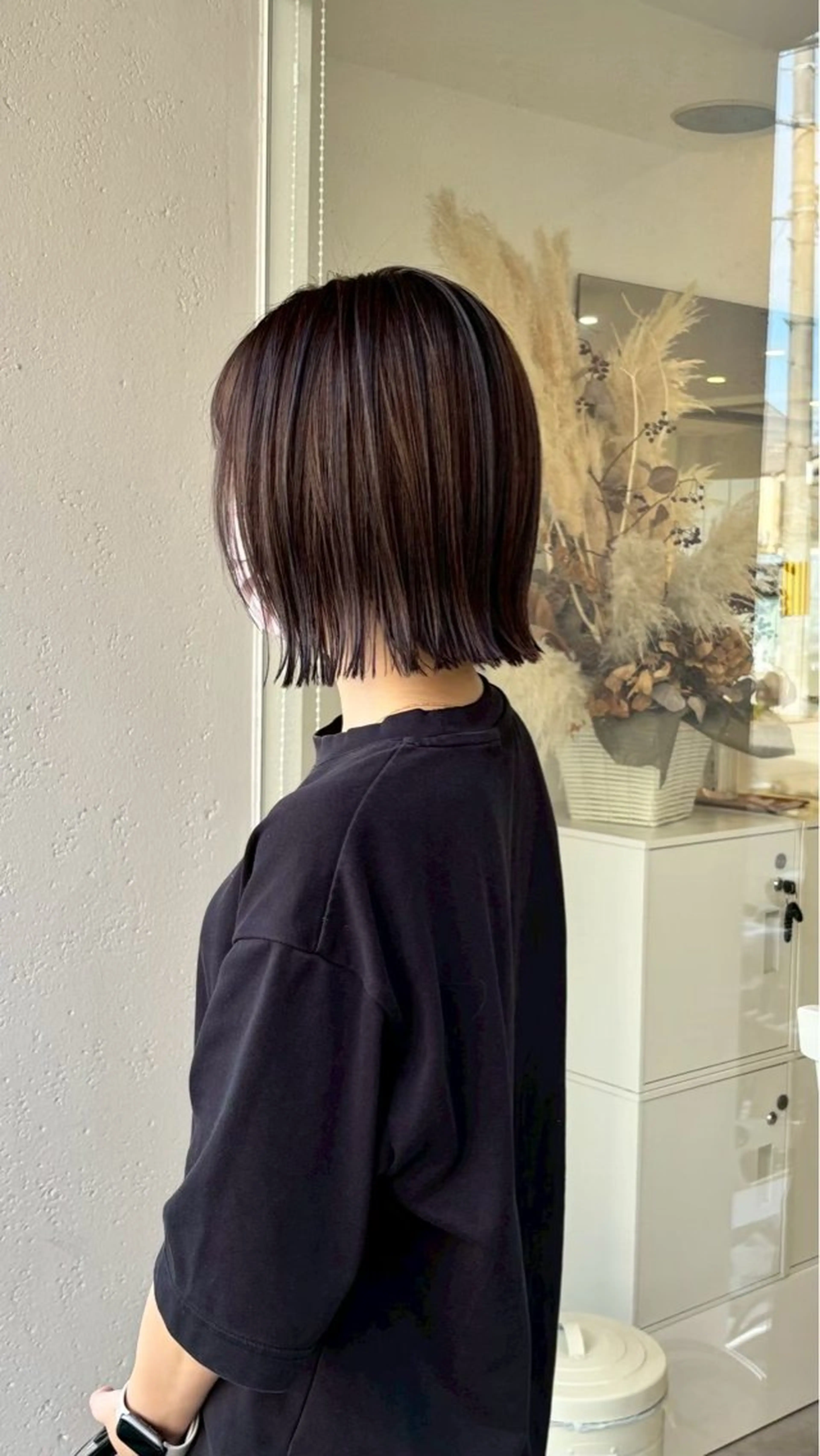 ミディアム 新井 美優のヘアスタイル