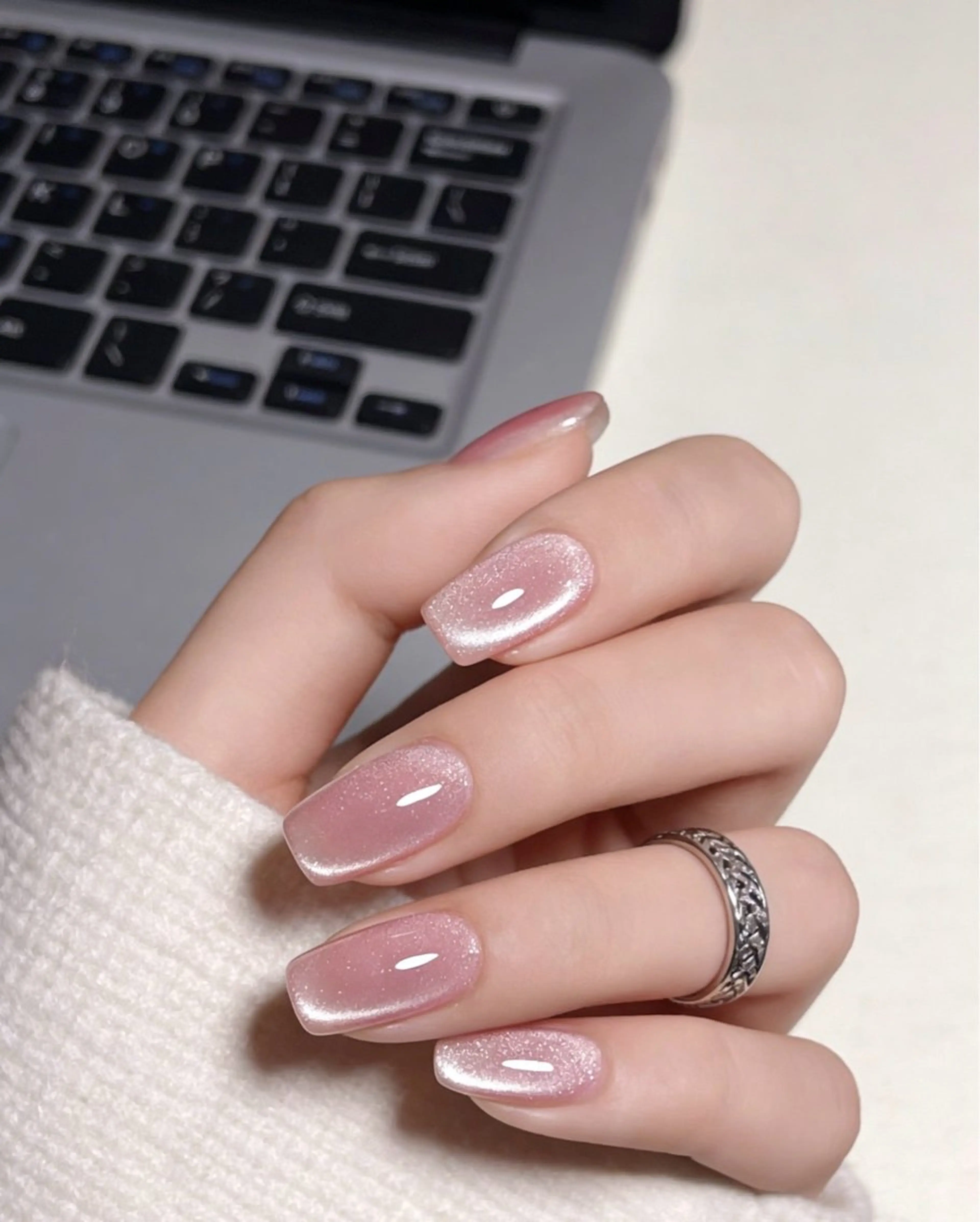 ネイル ハンドネイル Trend Nail シロのネイルデザイン