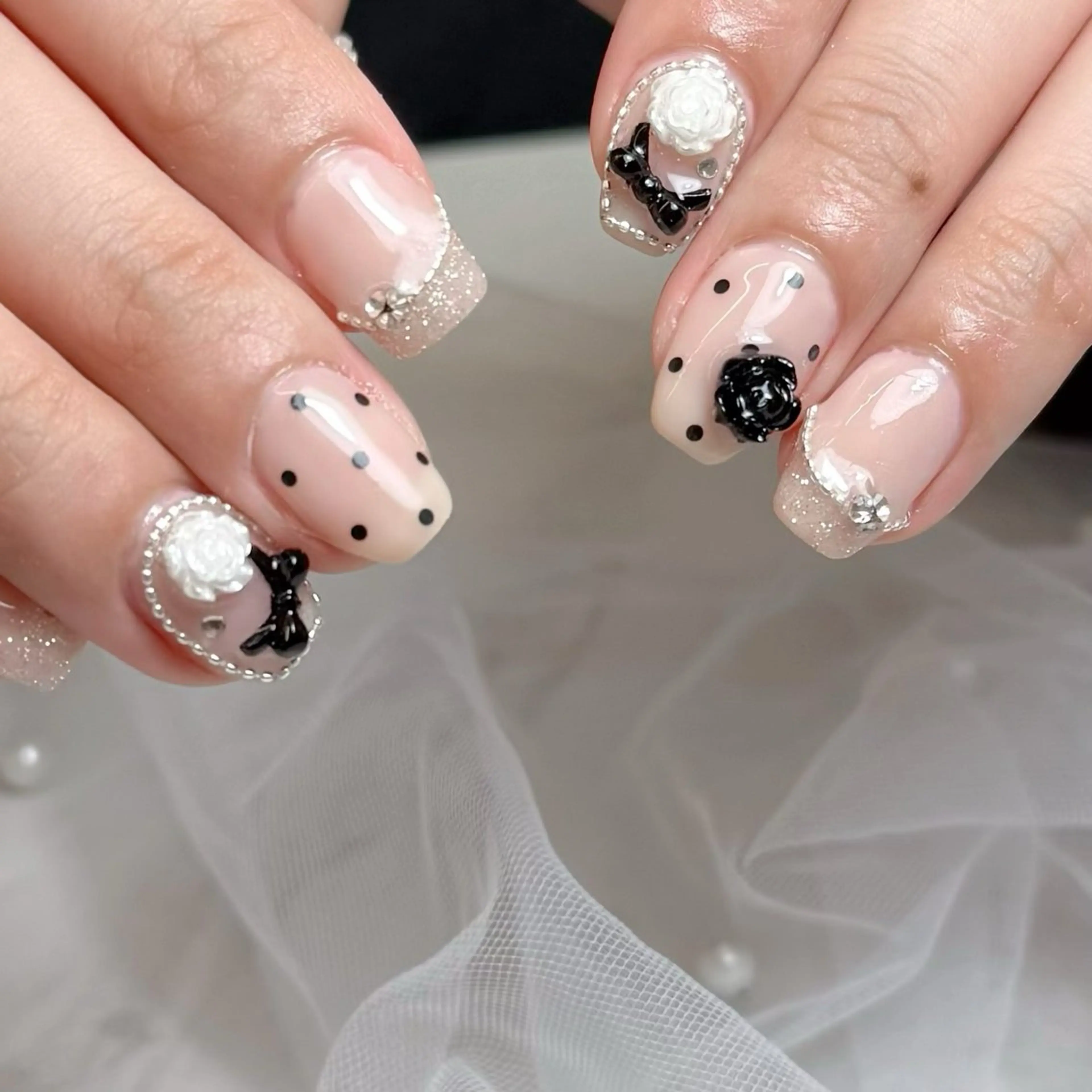 ネイル ハンドネイル mau🩵nail 堺筋本町｜心斎橋のネイルデザイン